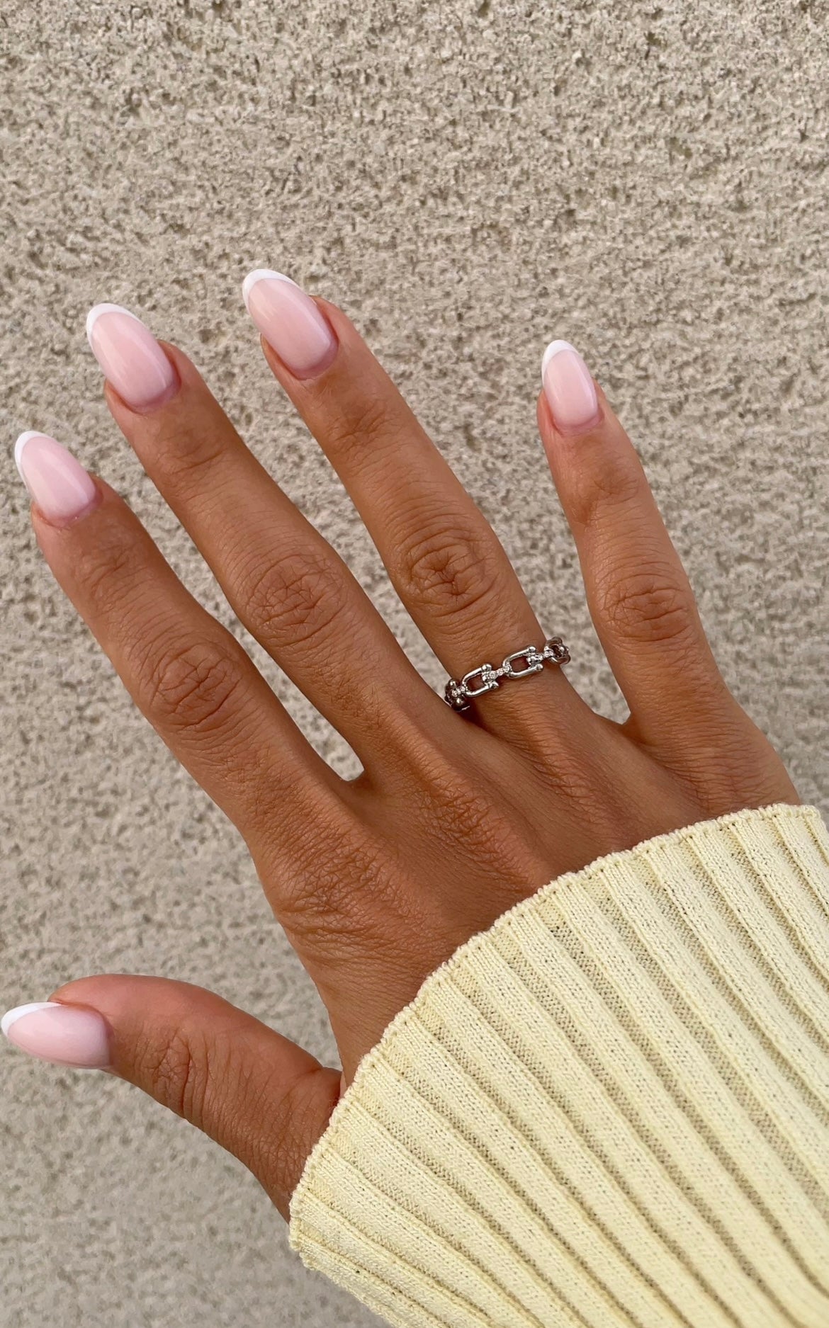 Thin chain ring