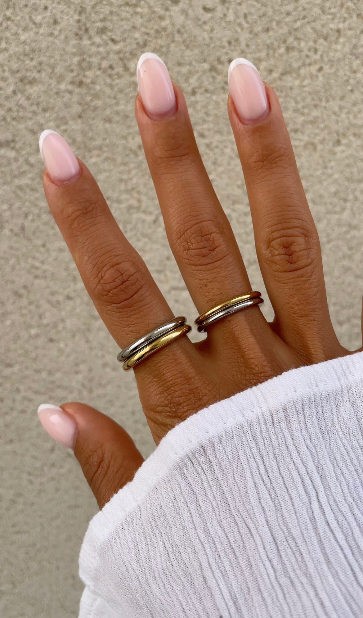 Simple ring