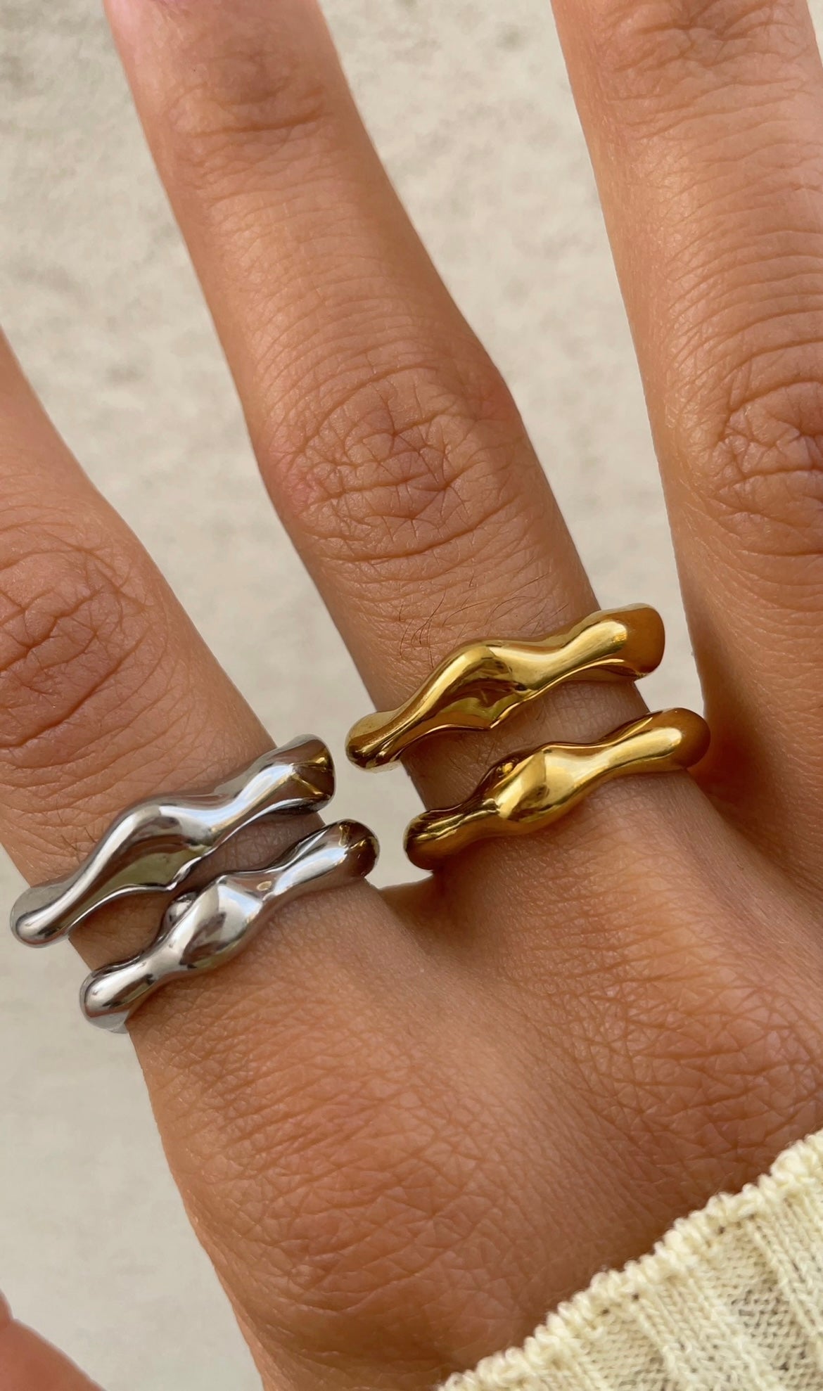Small layers ring