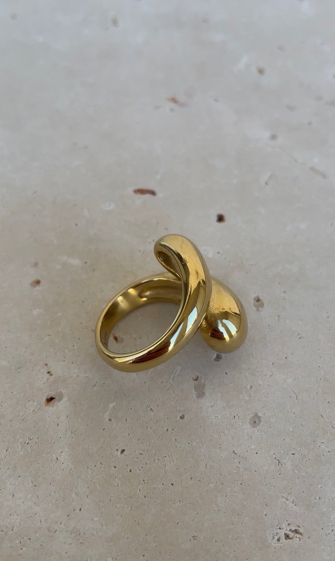 Chunky ring