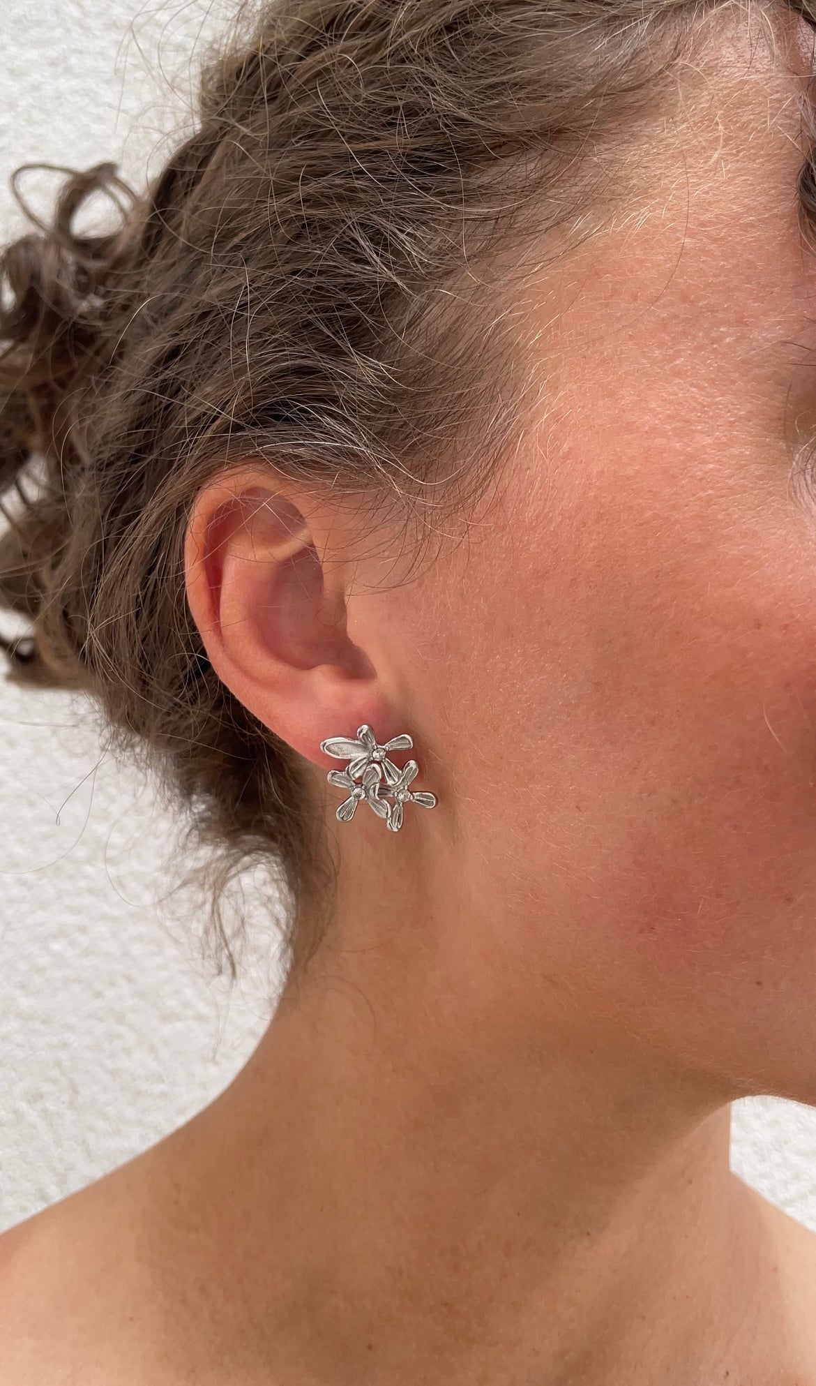 Trio flower earrings