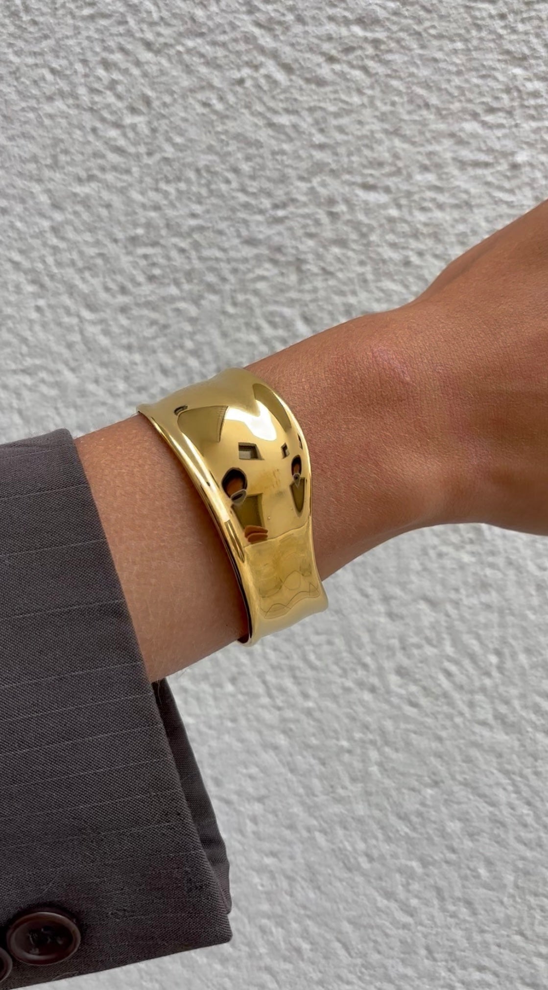 Cleopatra bangle