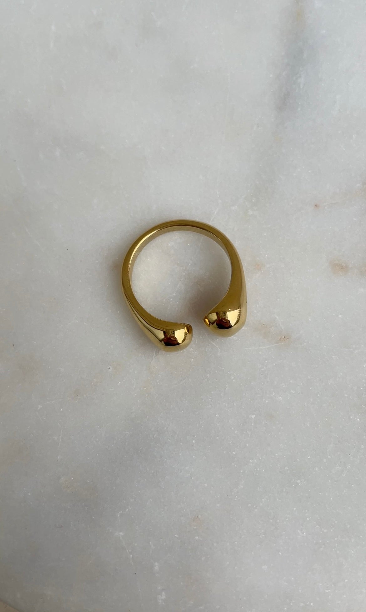 Eyes ring