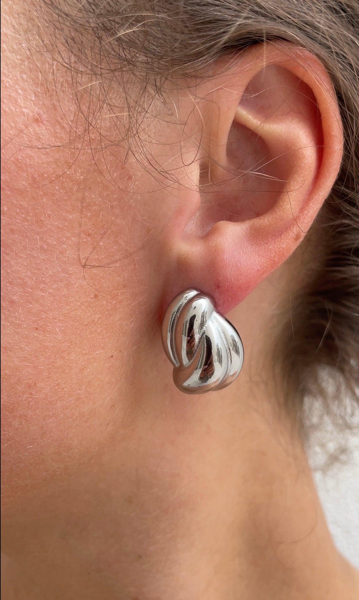 Small Brioche earrings