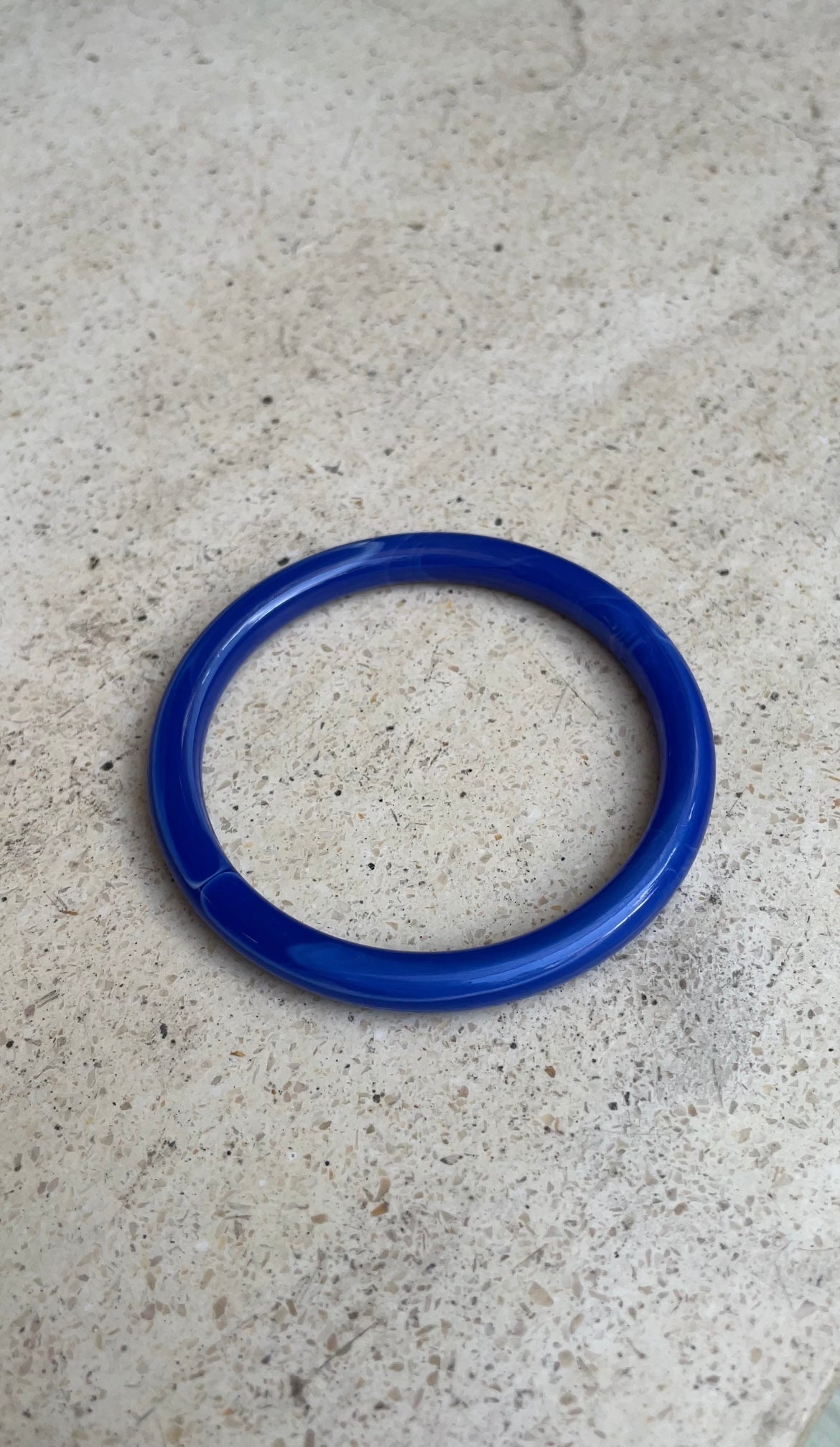 Thin Resine bangle