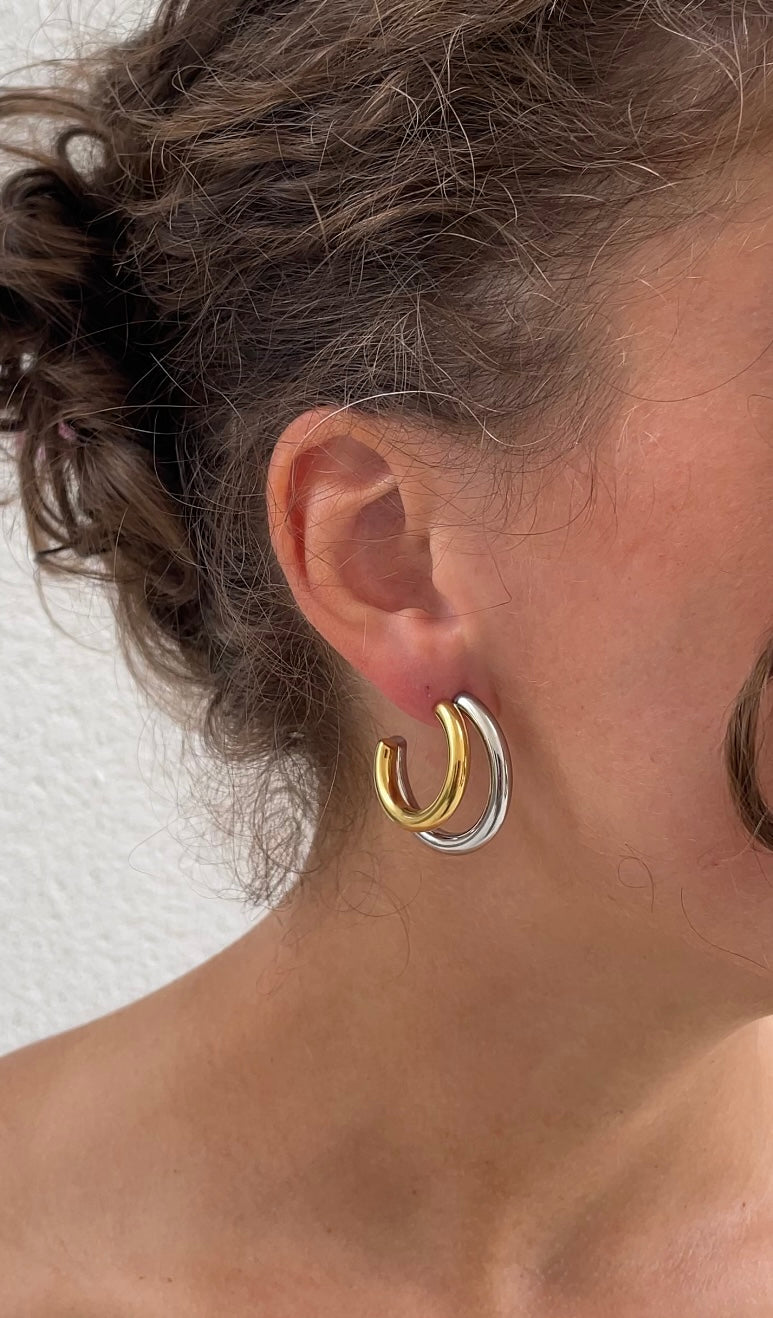 Thick combined earrings