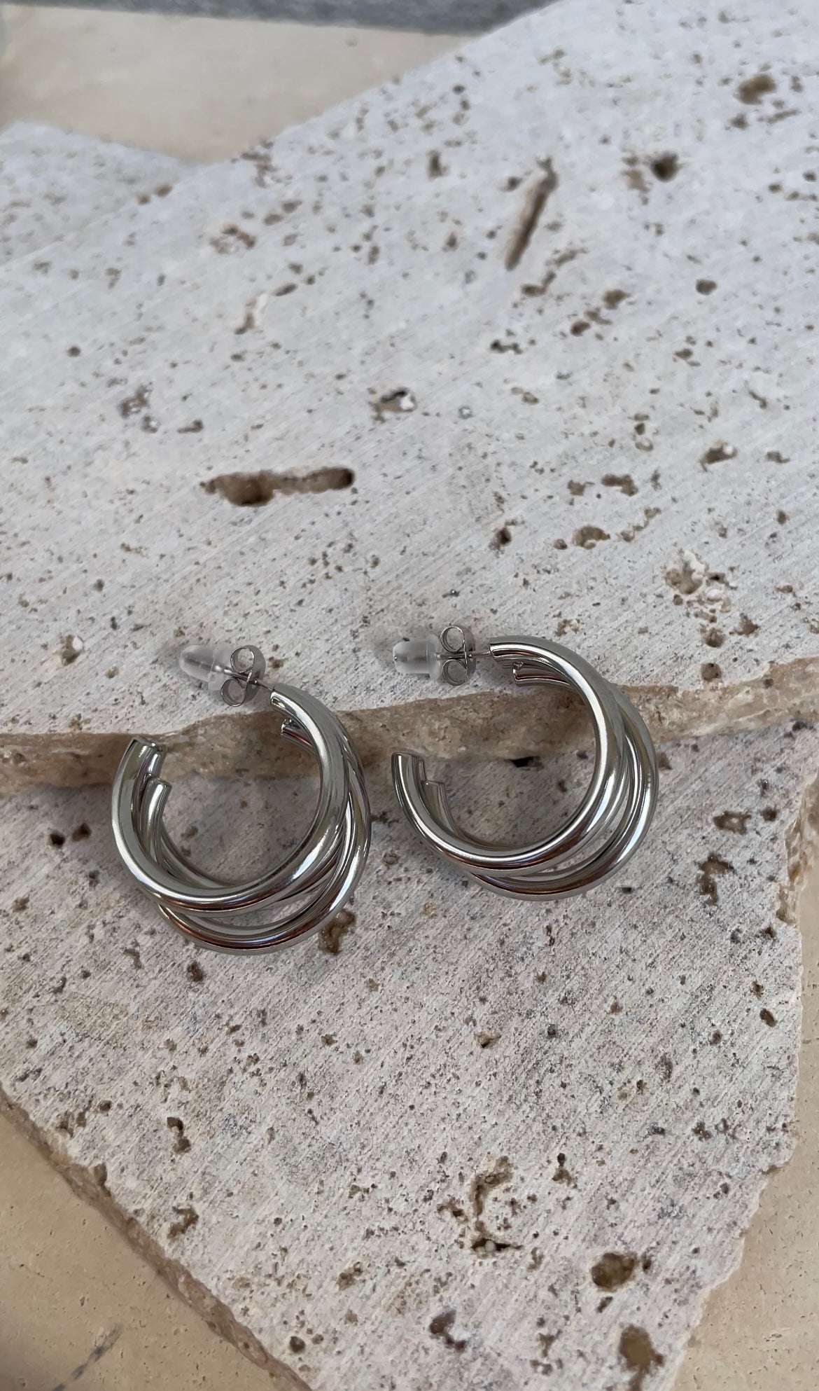 Bold Illusion earrings