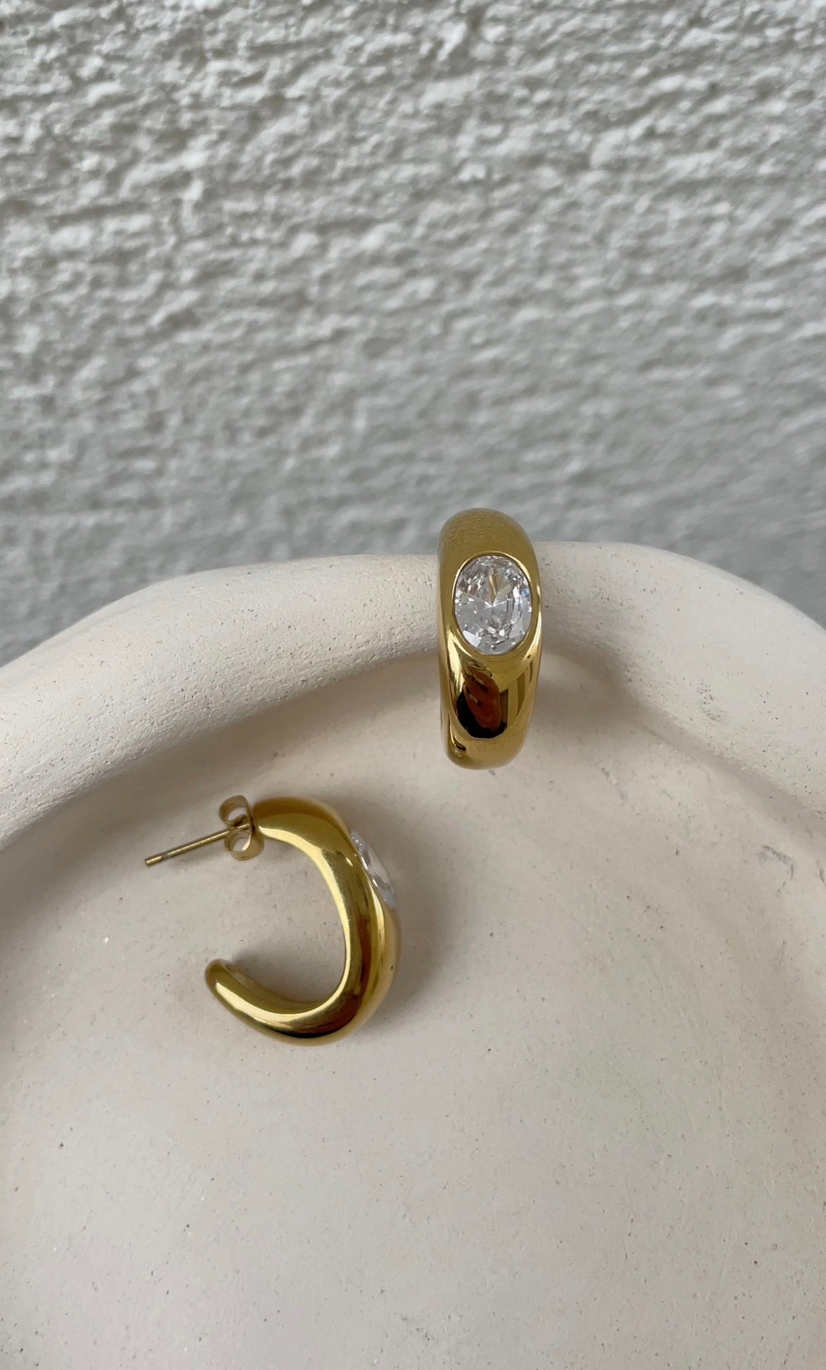 Eyes earrings