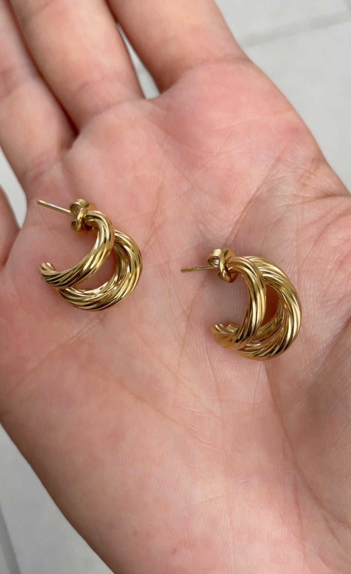 Mini striped illusion earrings