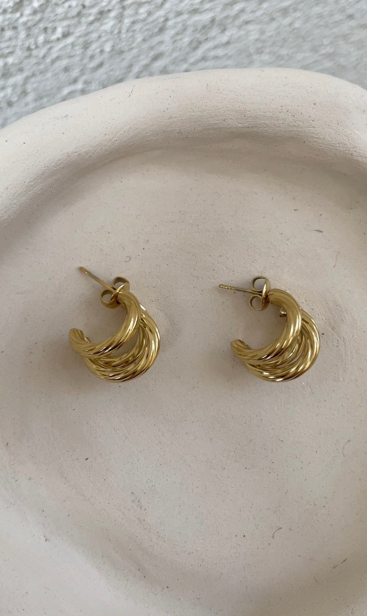 Mini striped illusion earrings