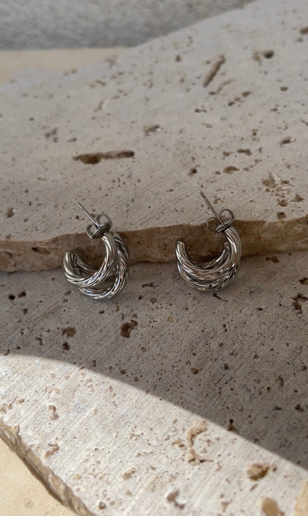 Mini striped illusion earrings