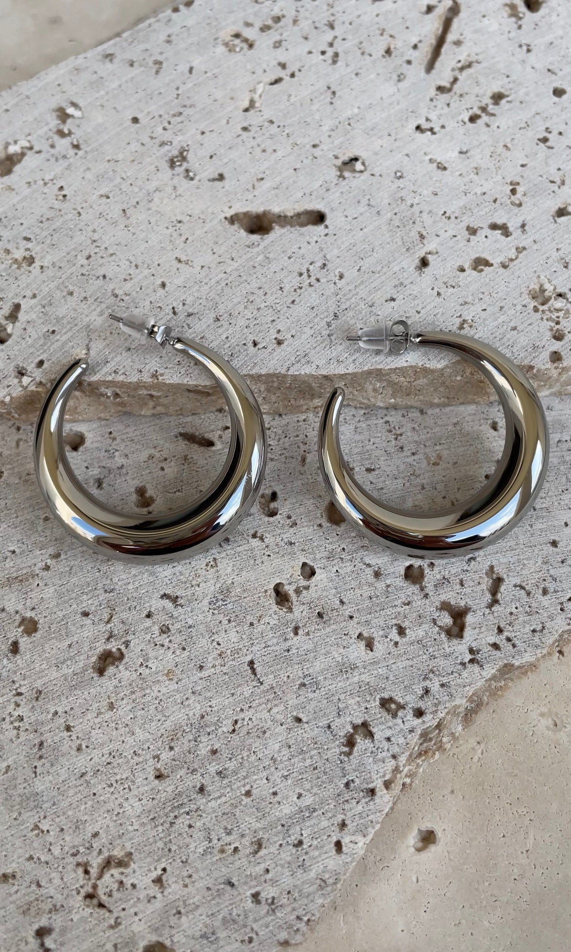 Moon hoops