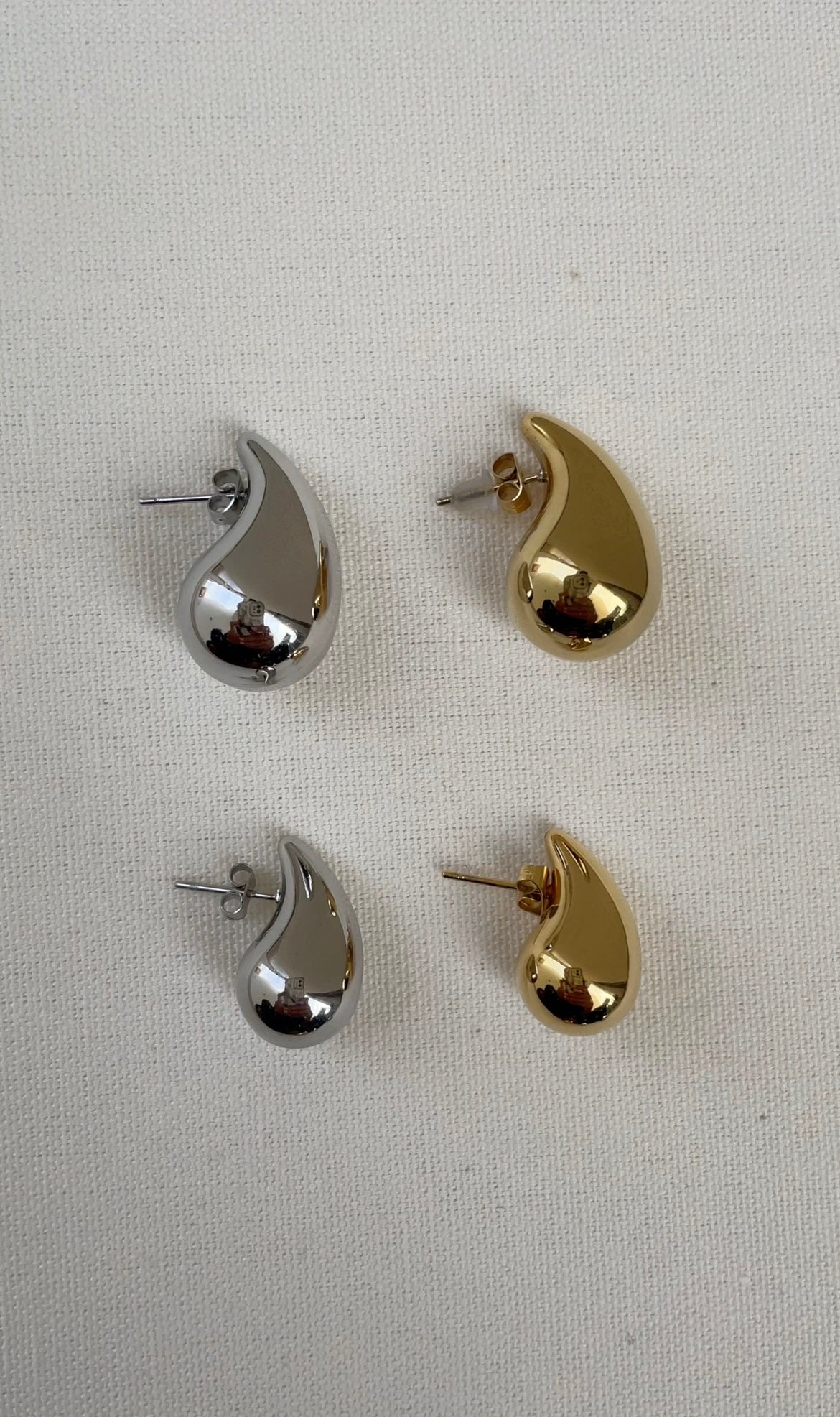 The drop earrings