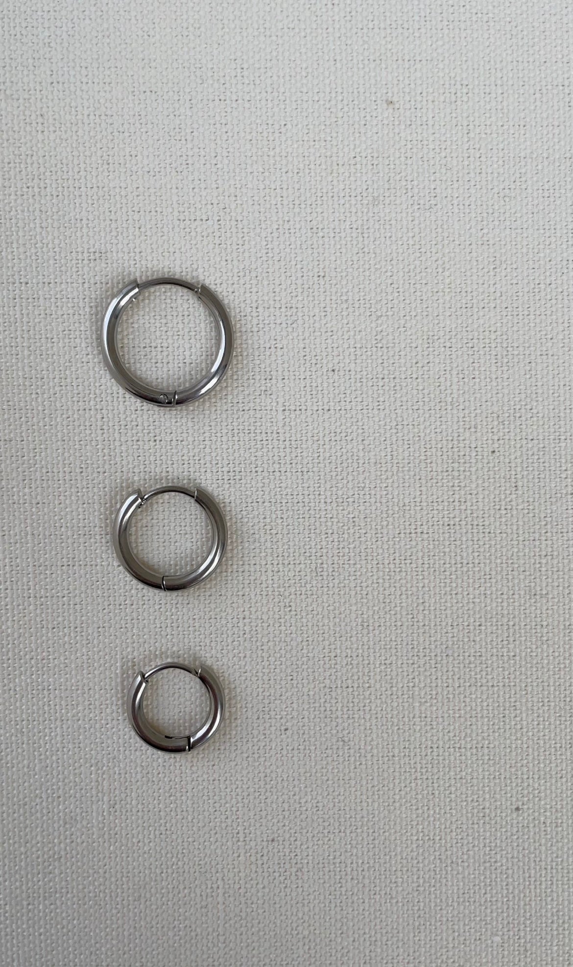 Thin Classic hoops
