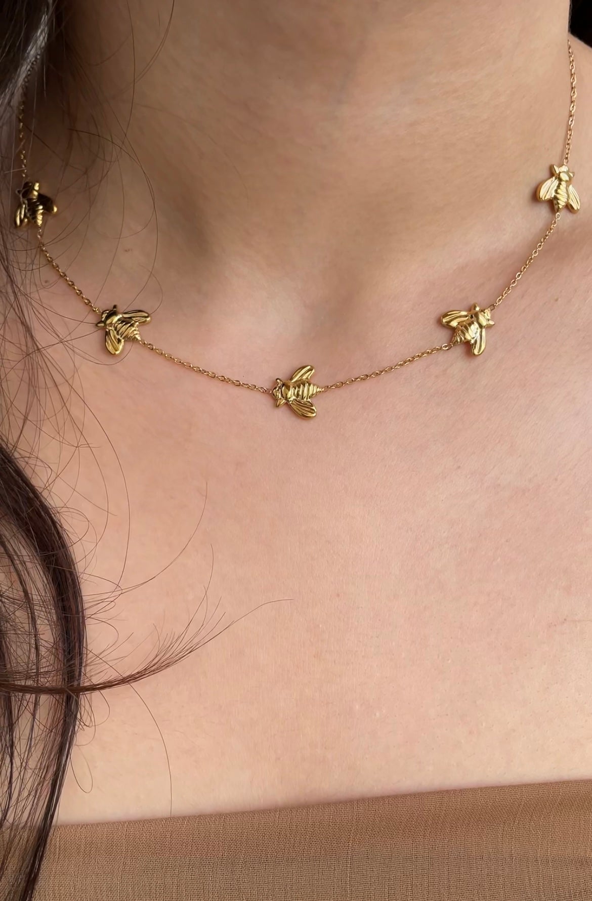 Multi Bee necklace