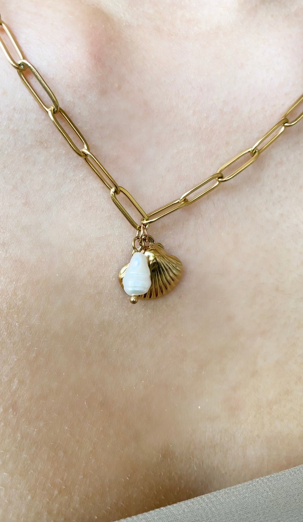 Seashell necklace