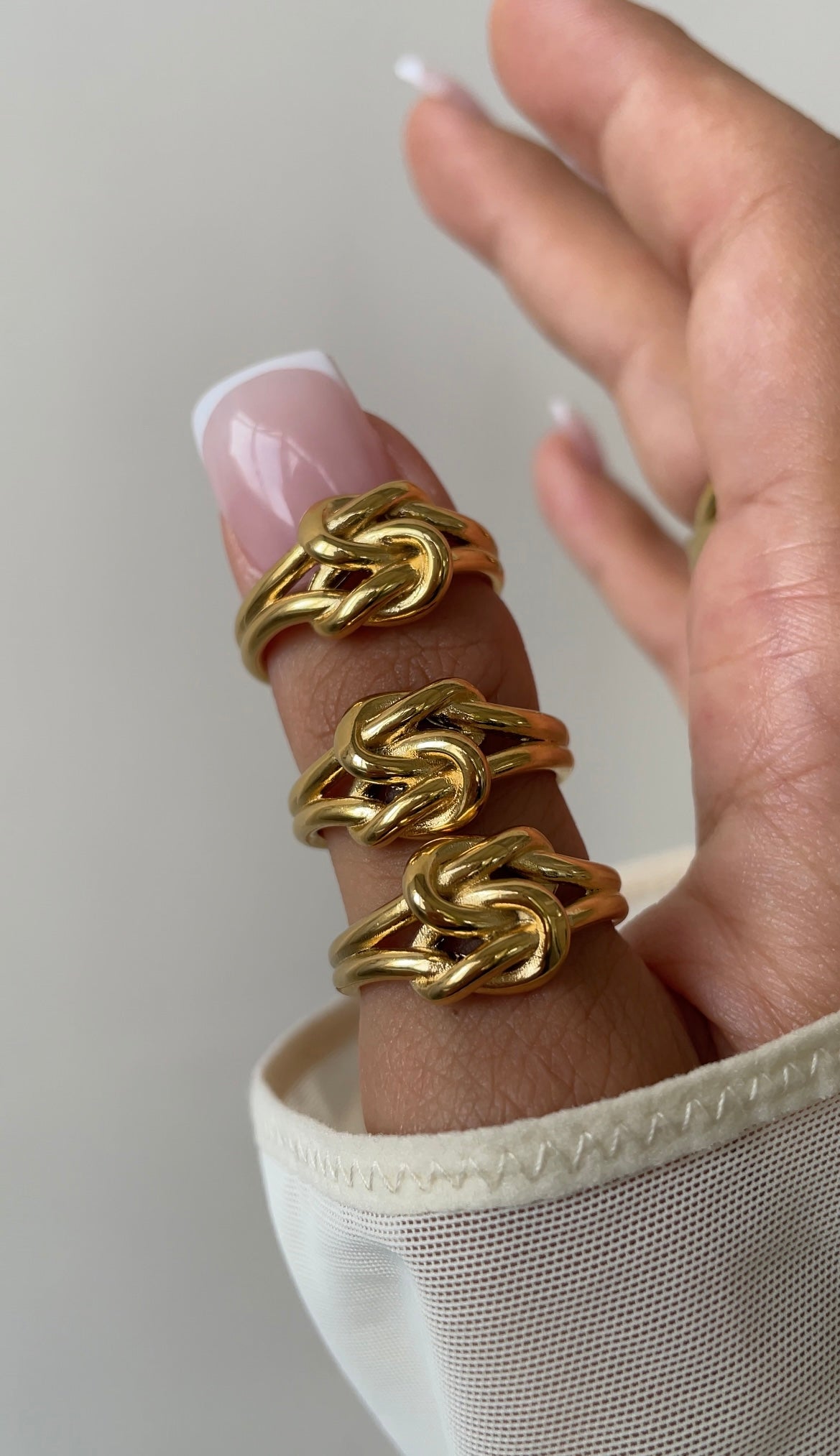 Tie ring