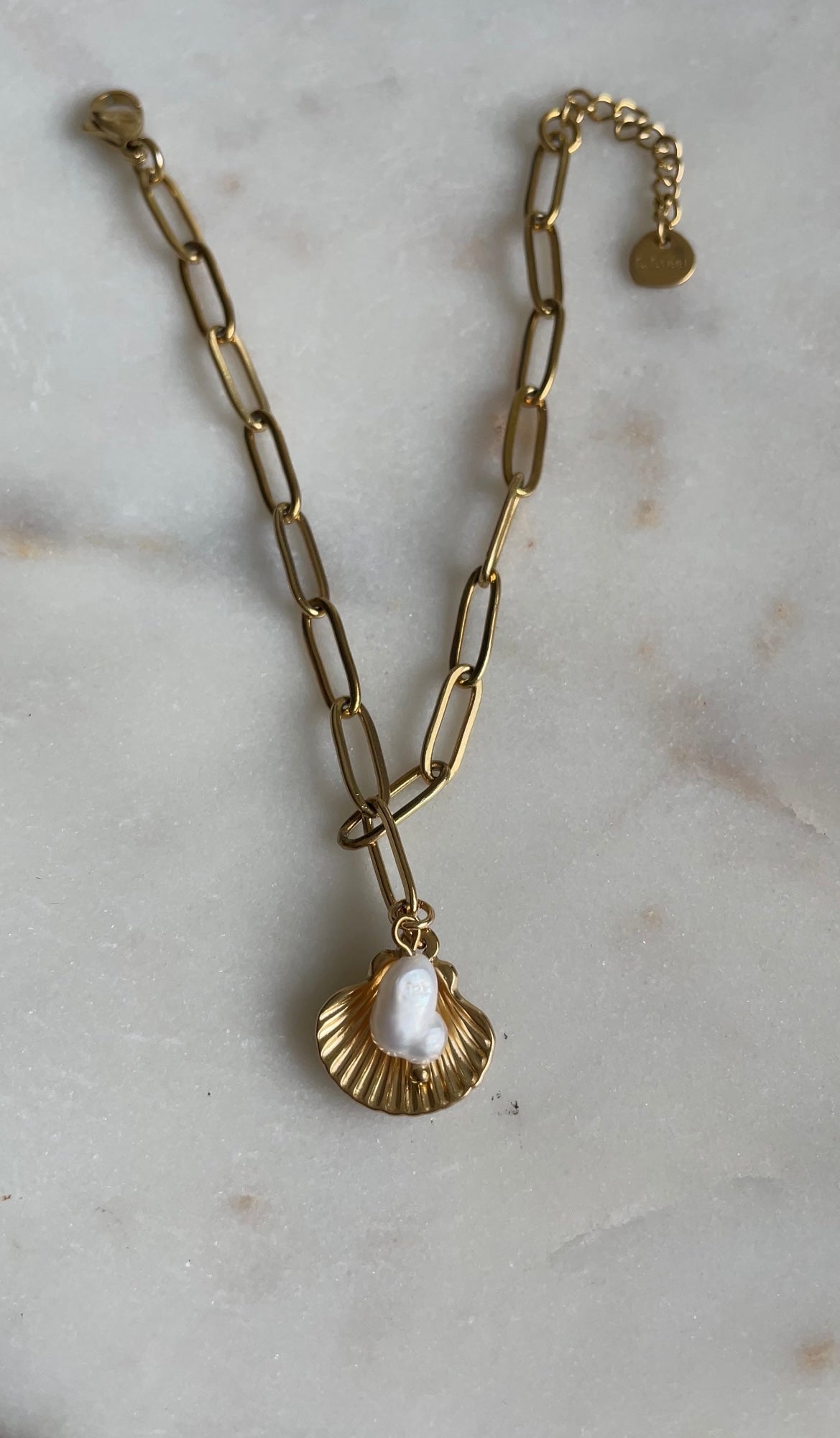 Seashell bracelet