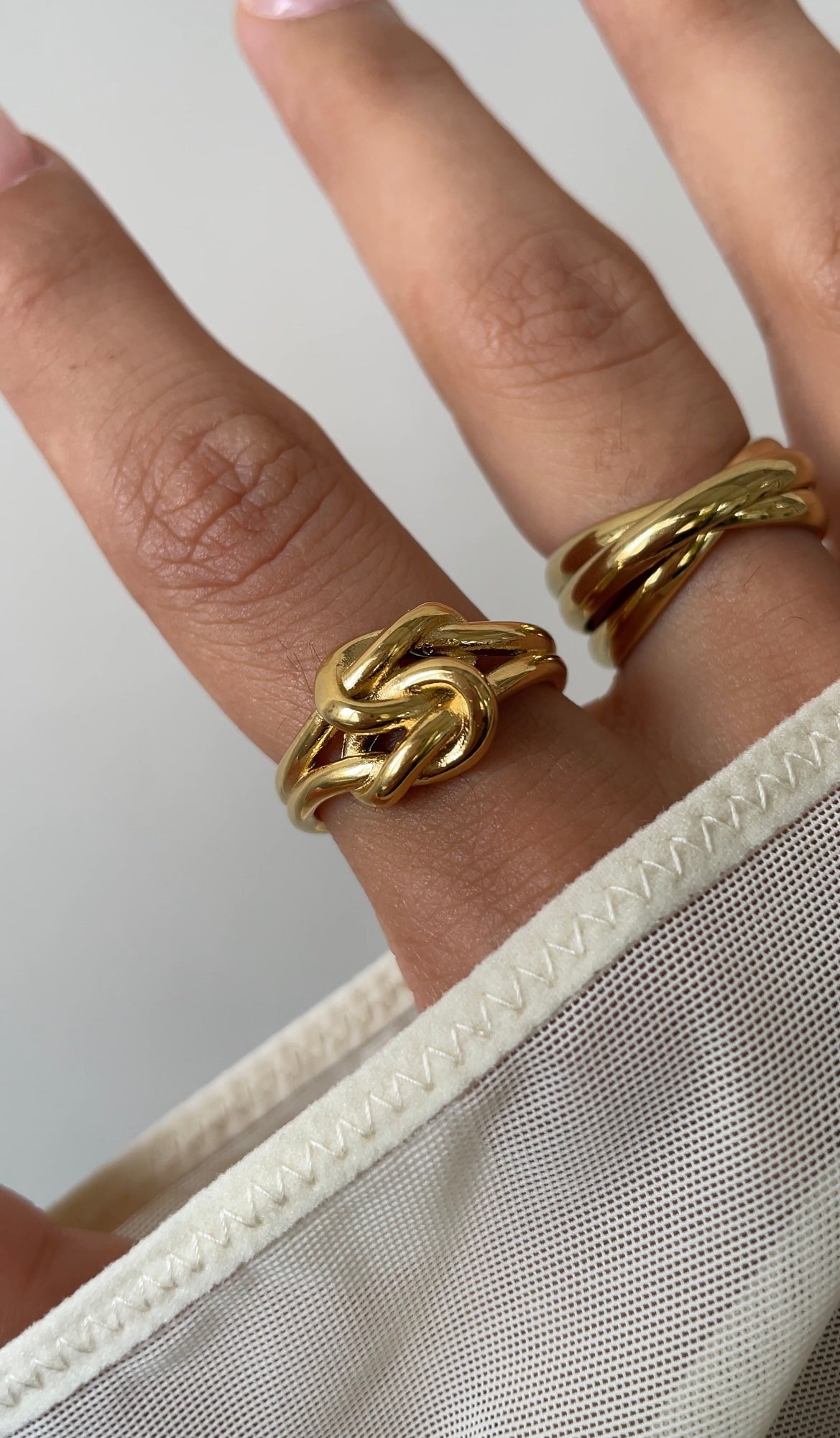 Tie ring