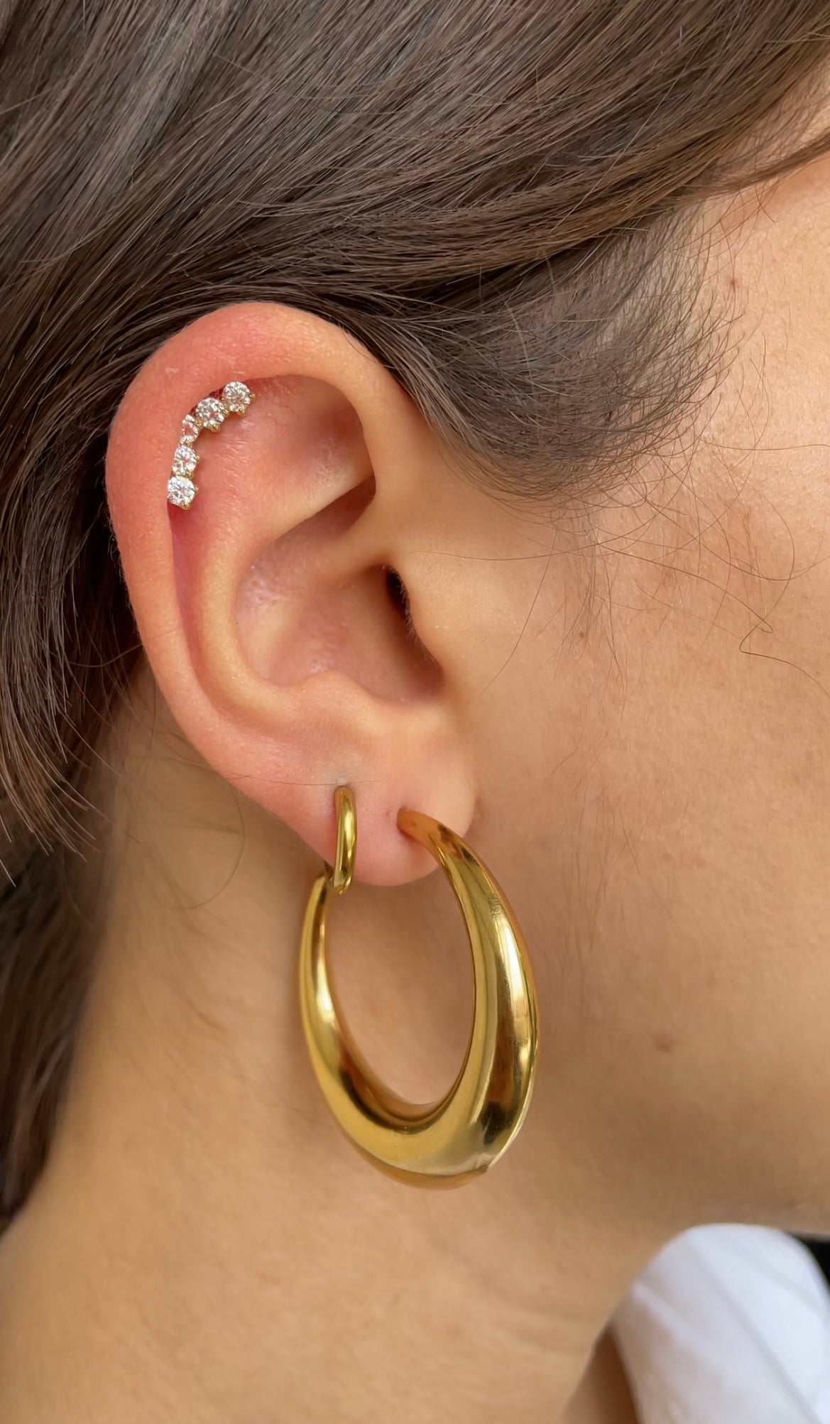 Moon hoops