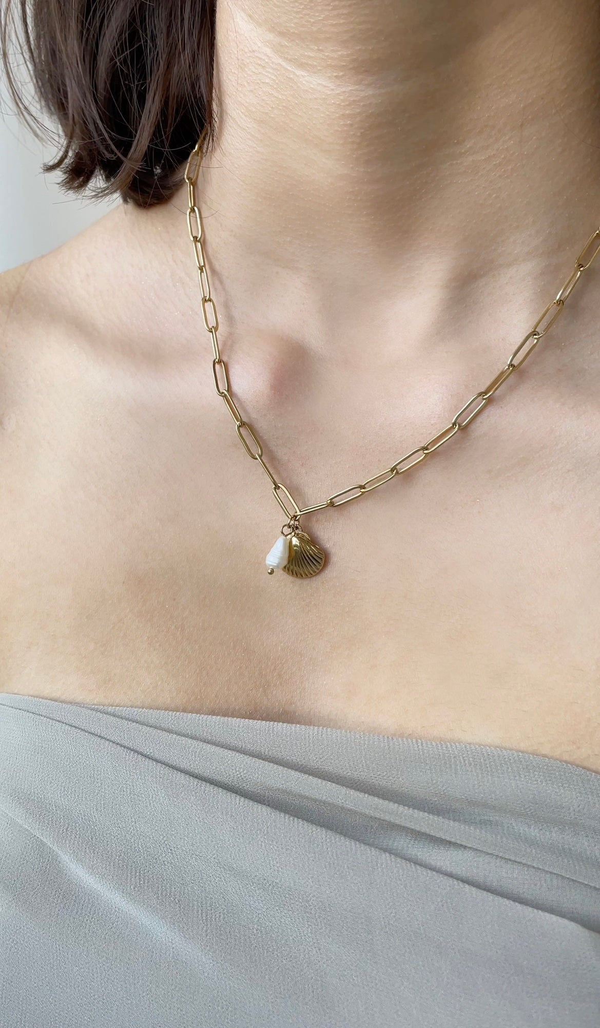 Seashell necklace