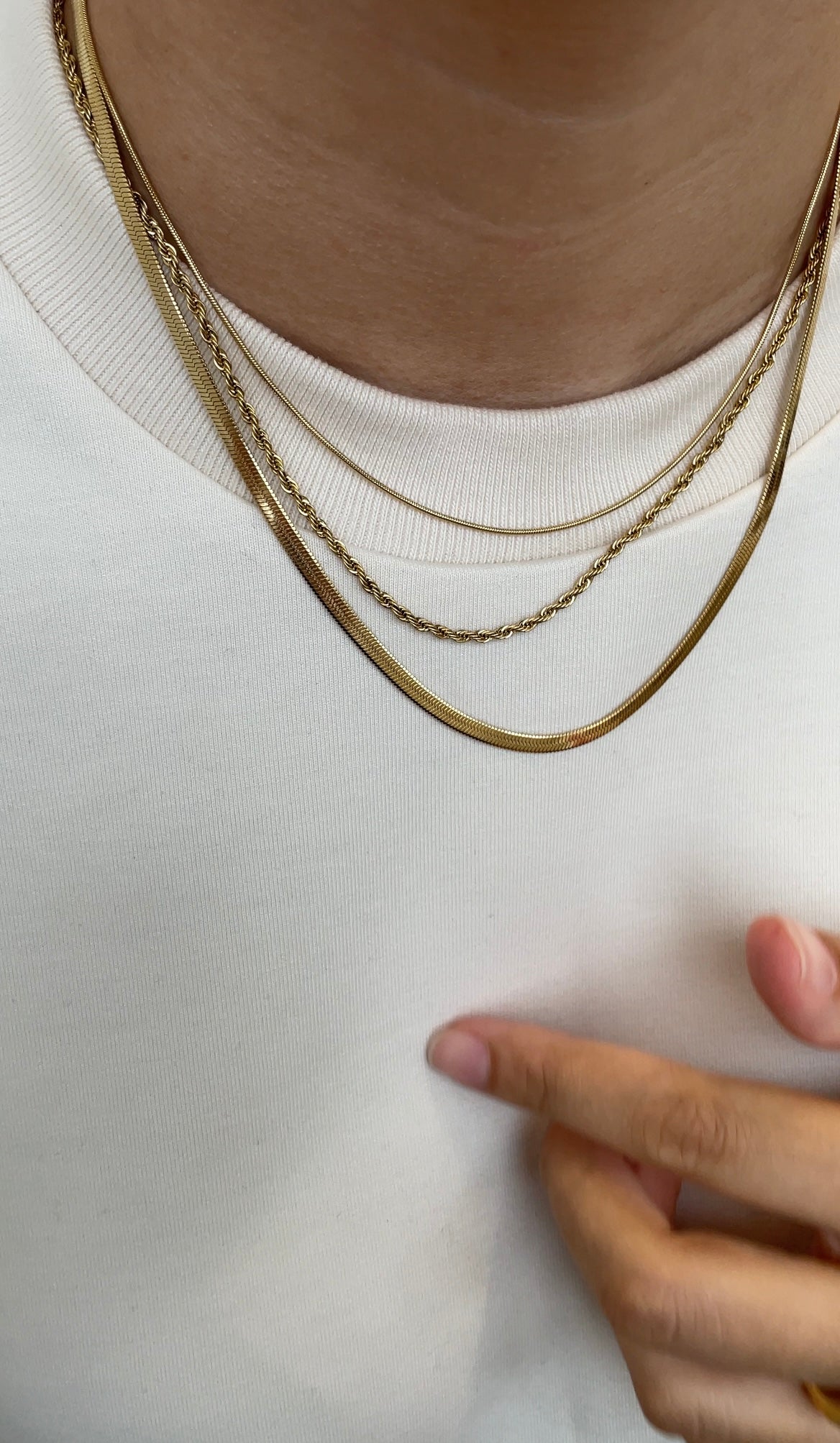 Thin Braided necklace