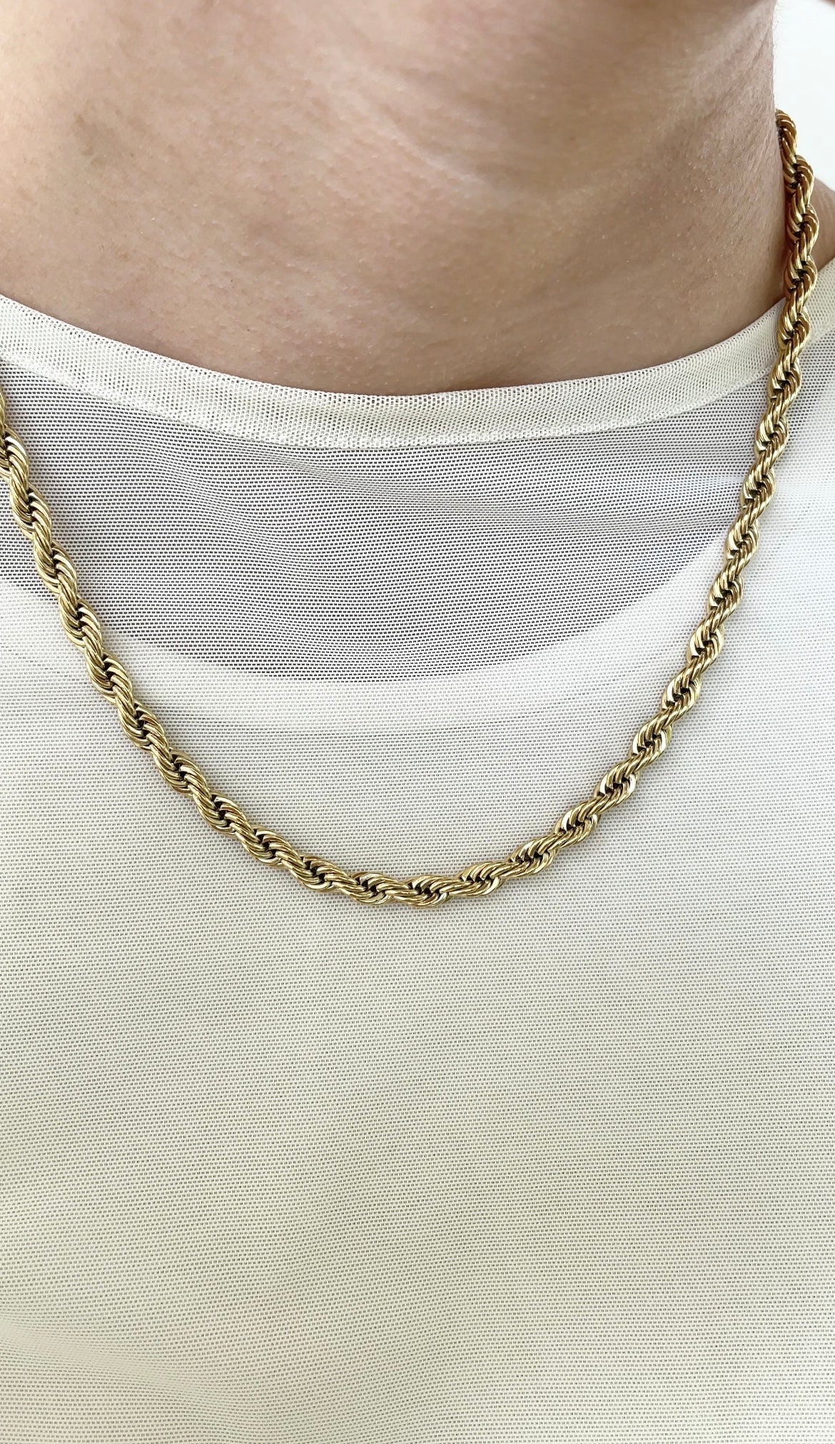 Braided necklace