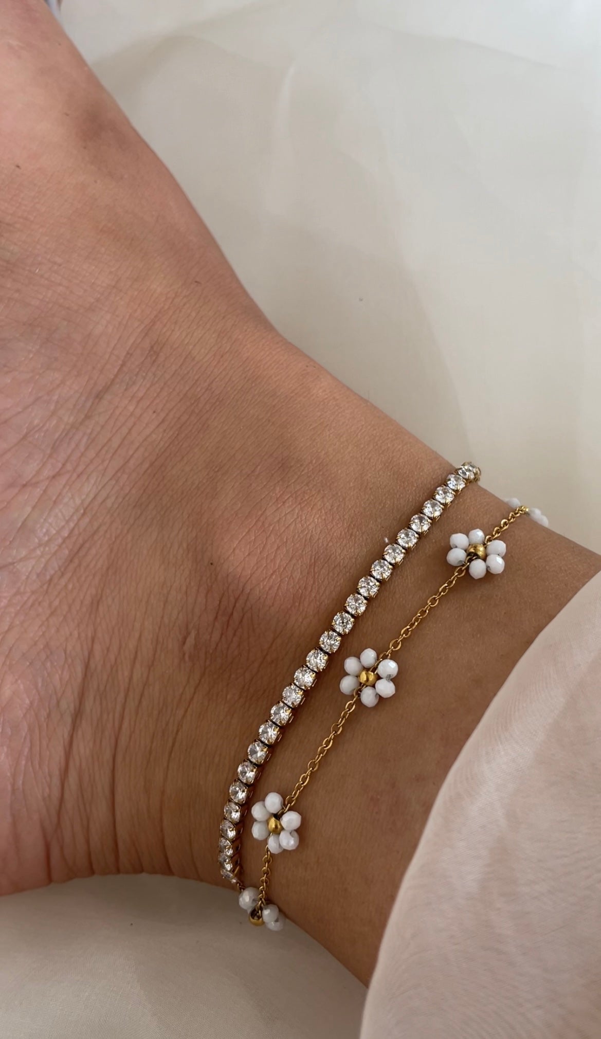 Flower anklet