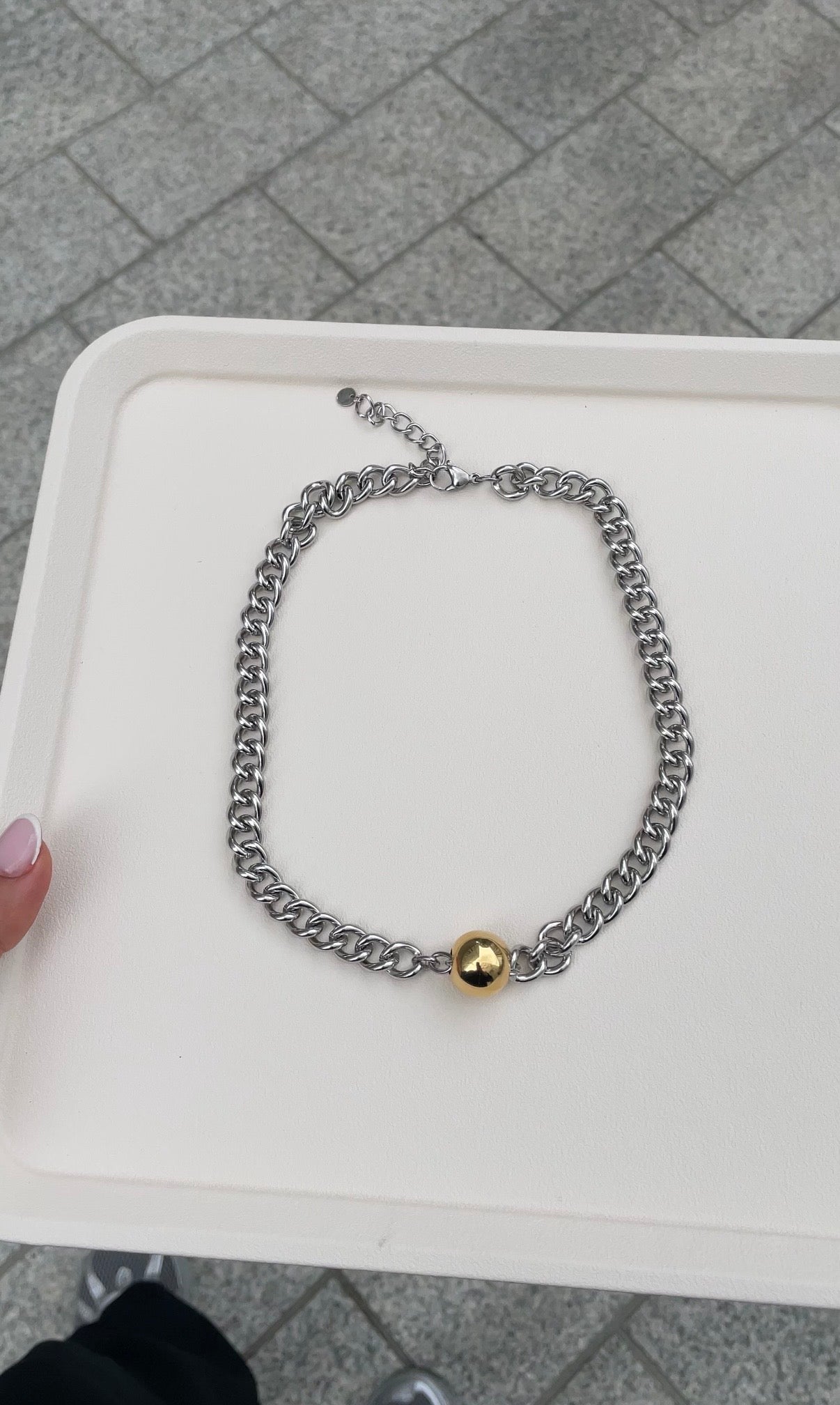 Middle Pearl necklace