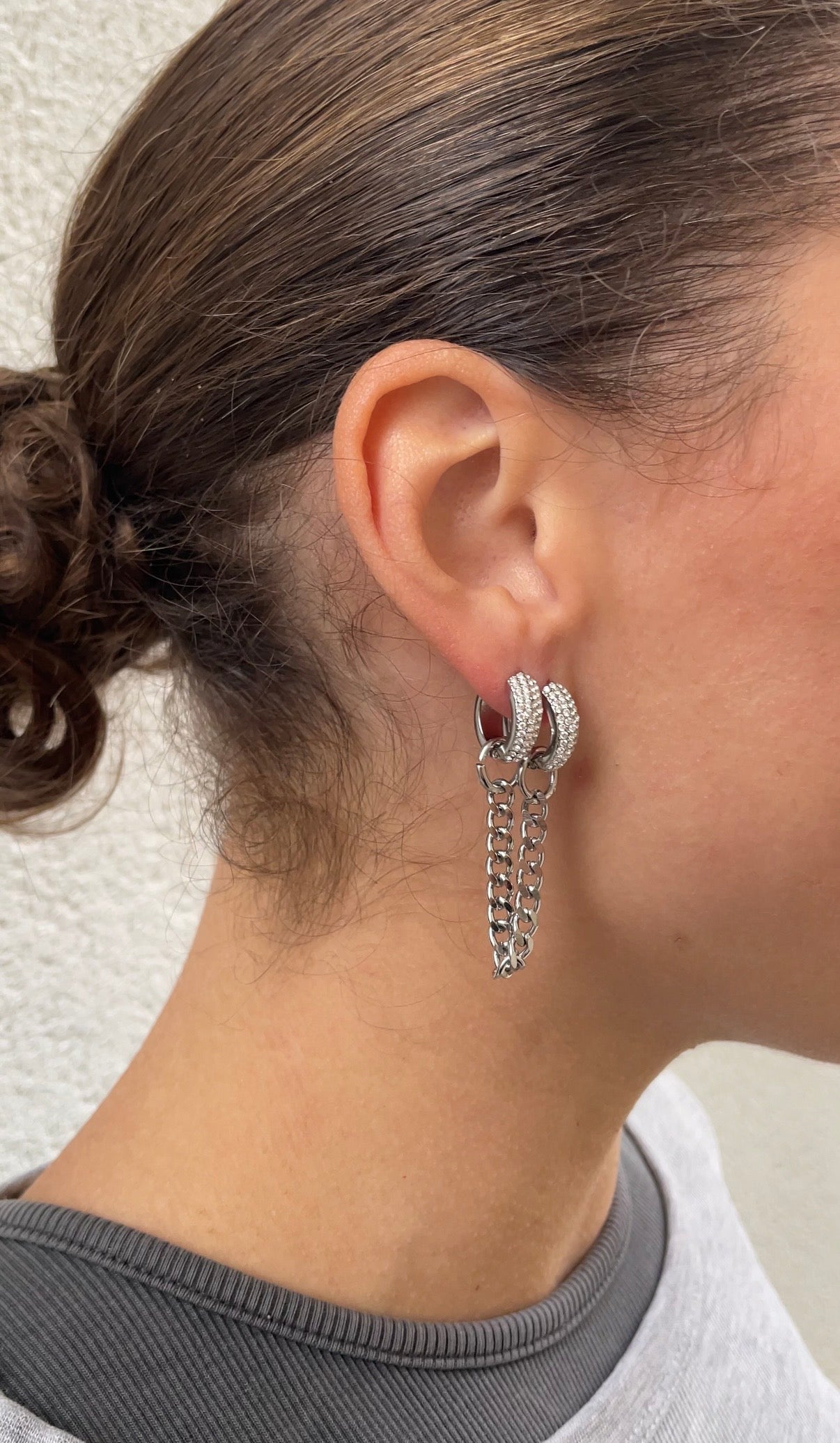Mono gems earring