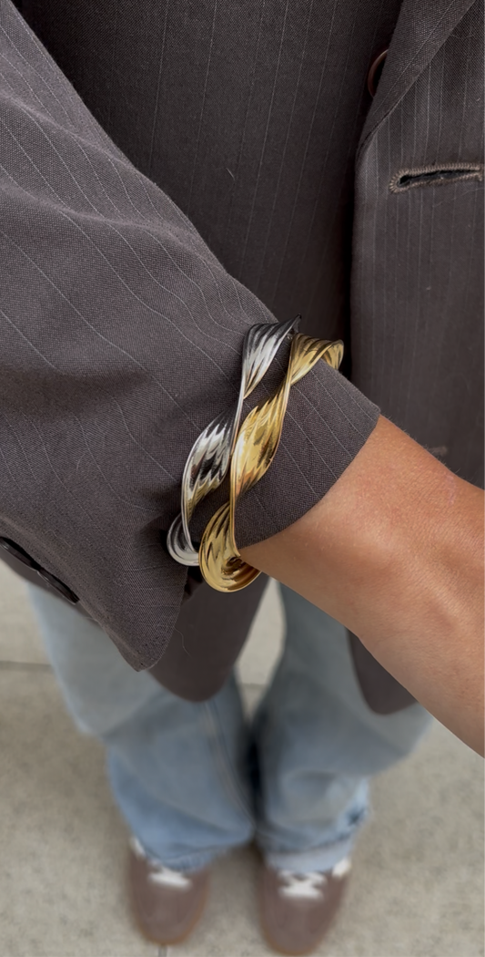Twisted bangle