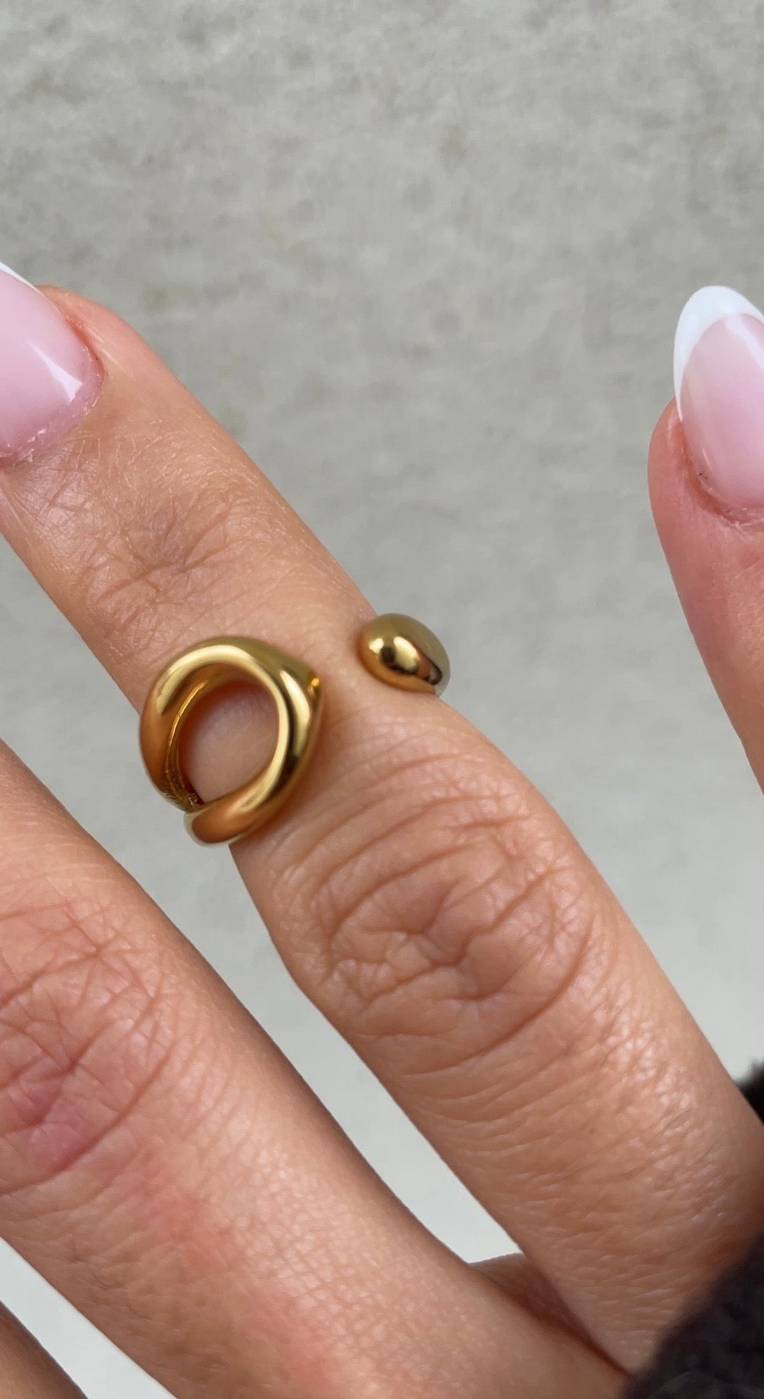 Col phalange ring