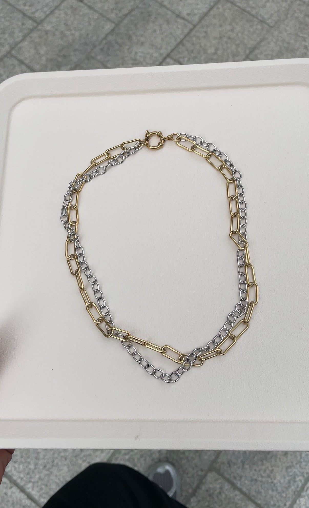 Double chain necklace