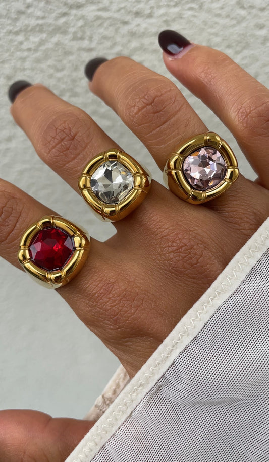 Versailles ring