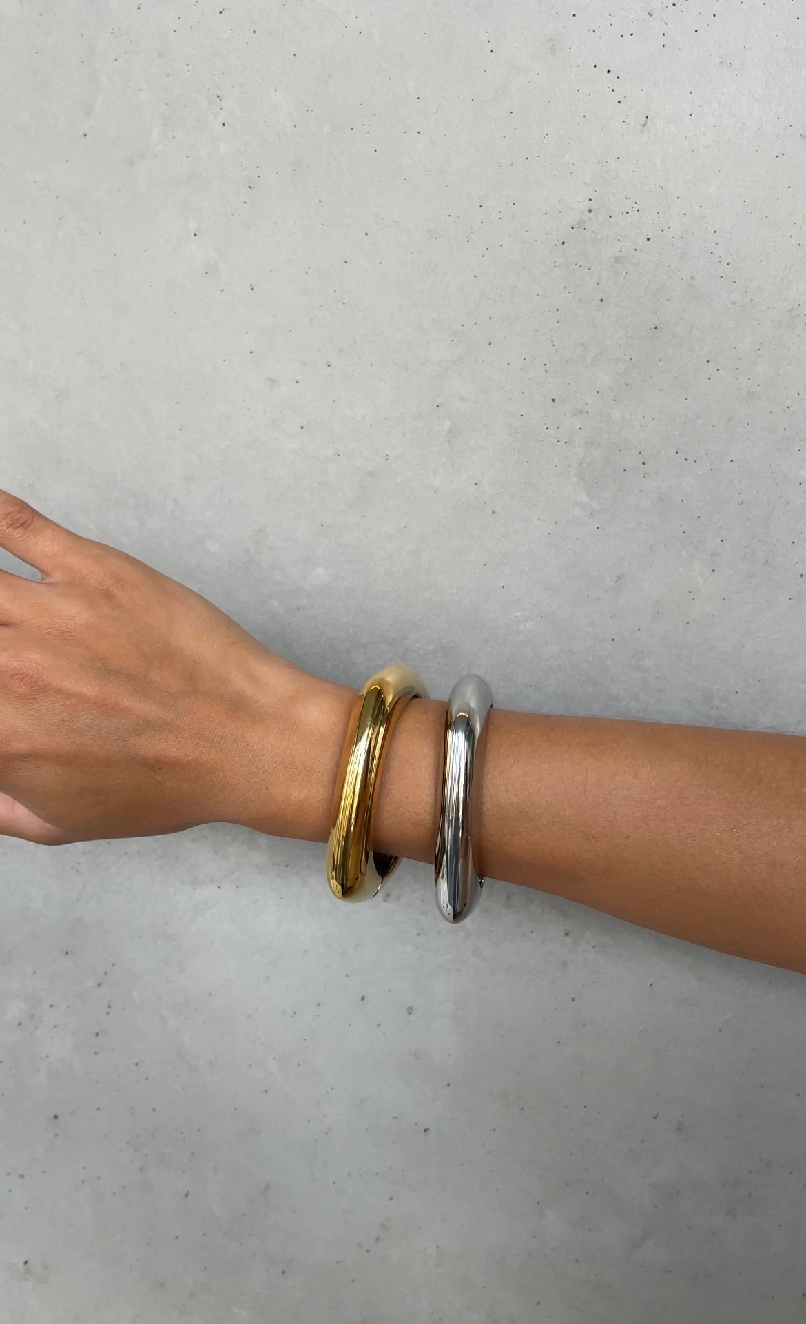Squared bangle