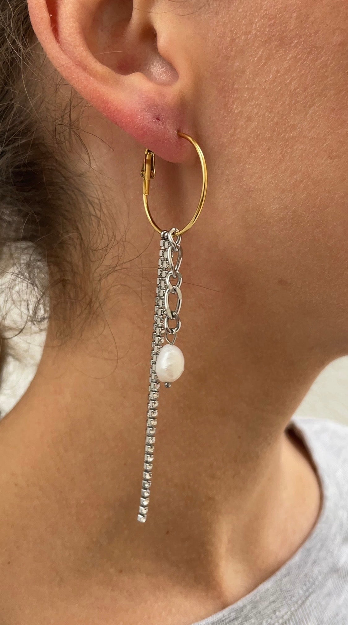 Thin Festive earrings