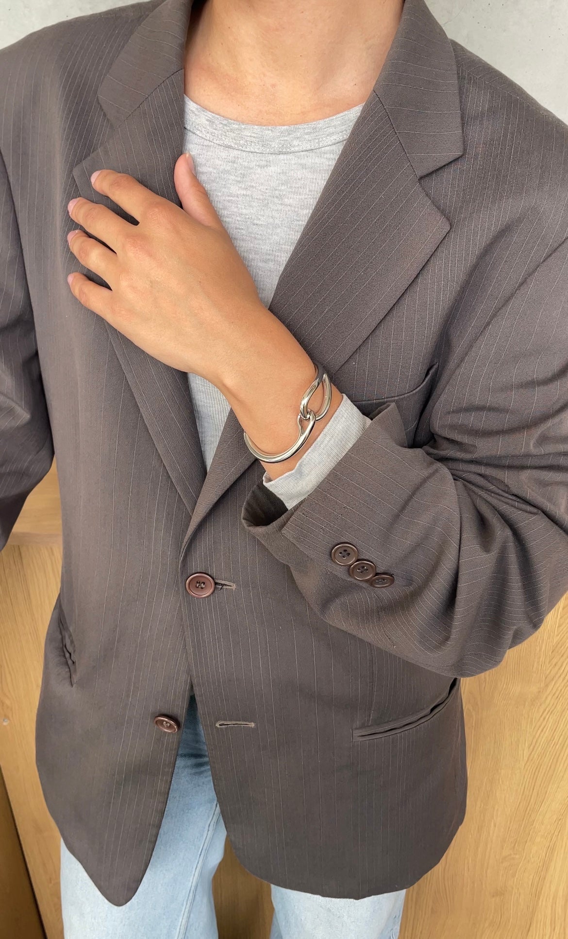 Drop bangle