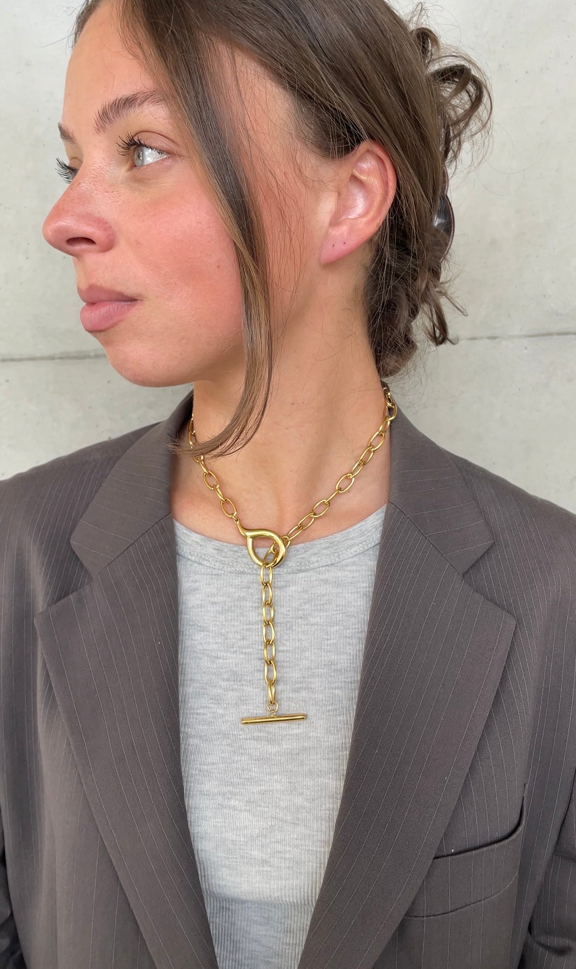 Eye necklace