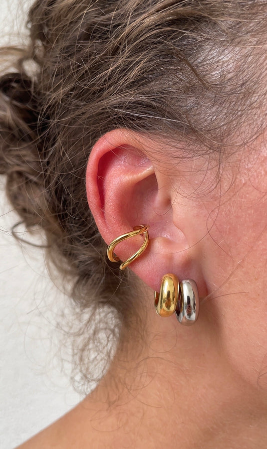Wave ear cuff