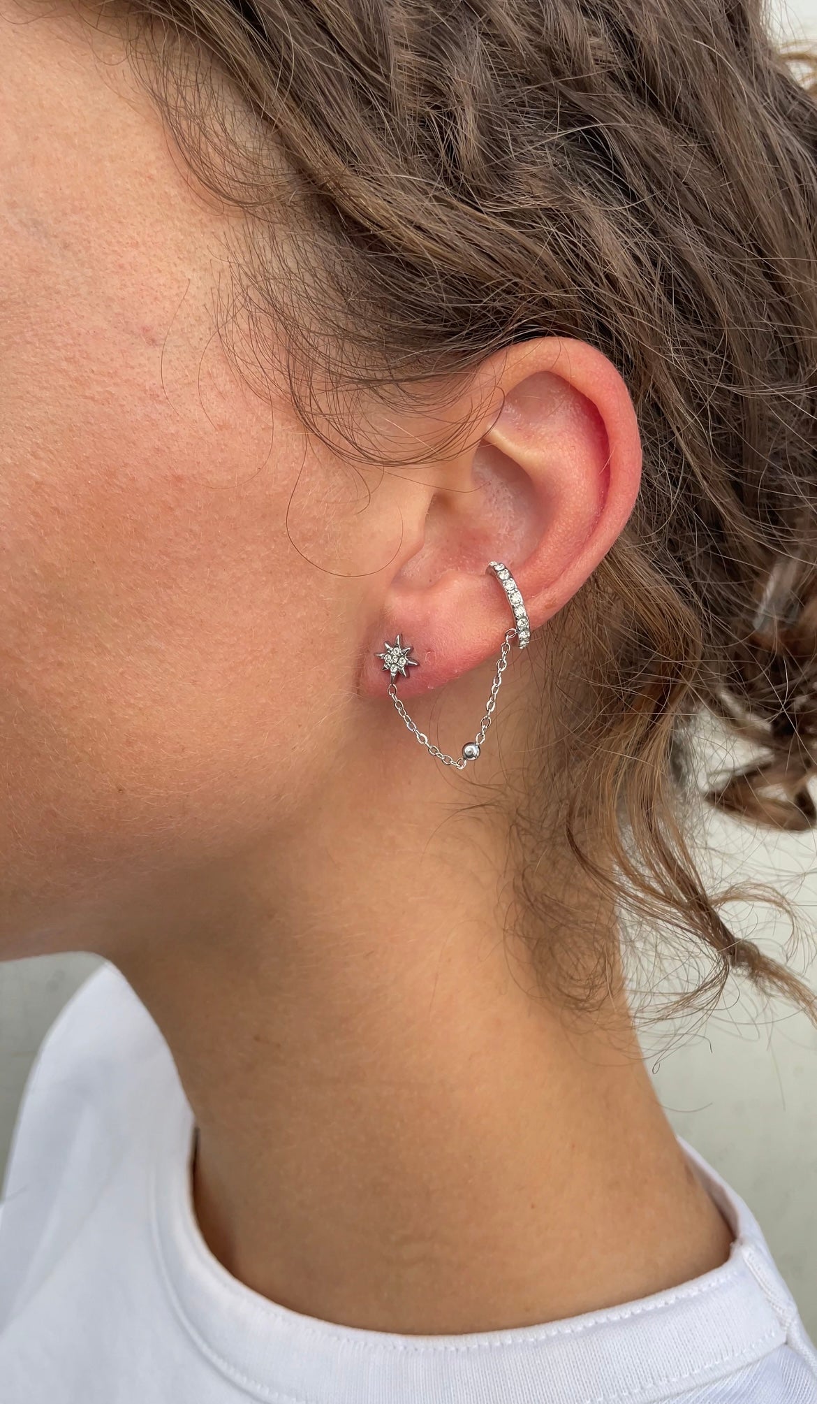 Mono ear cuff