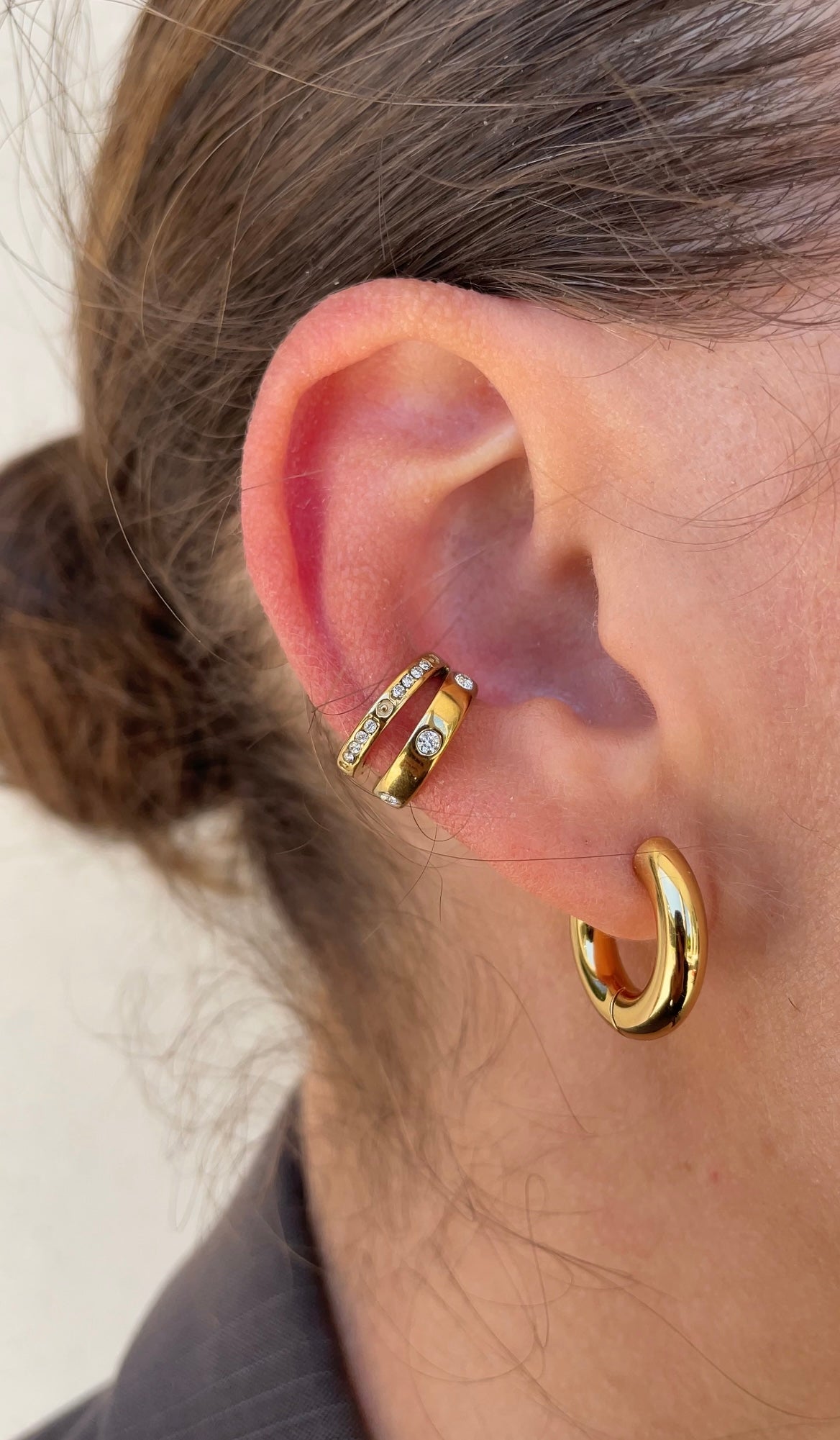 Double gems ear cuff