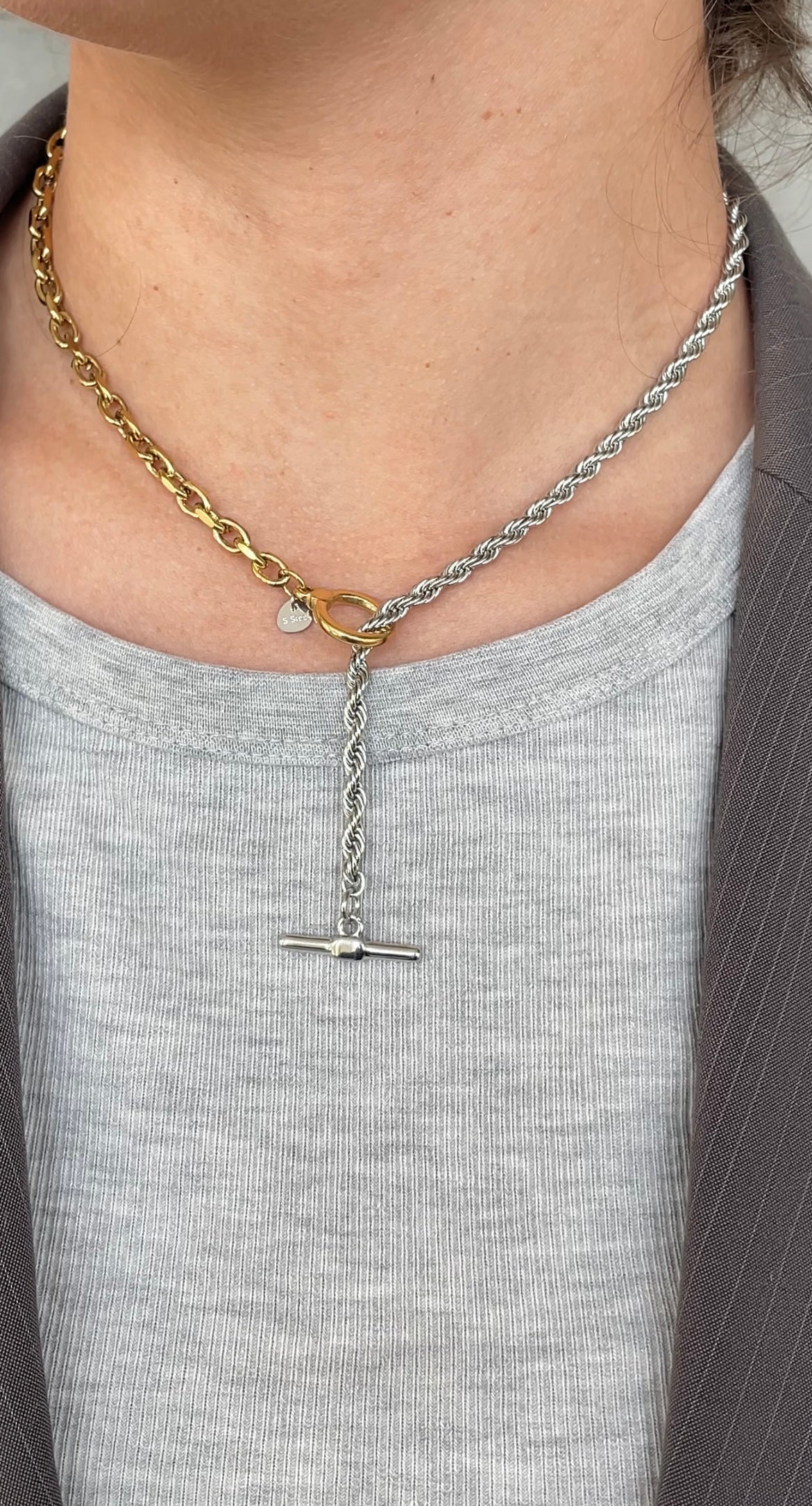 Thin Bi Color braided necklace