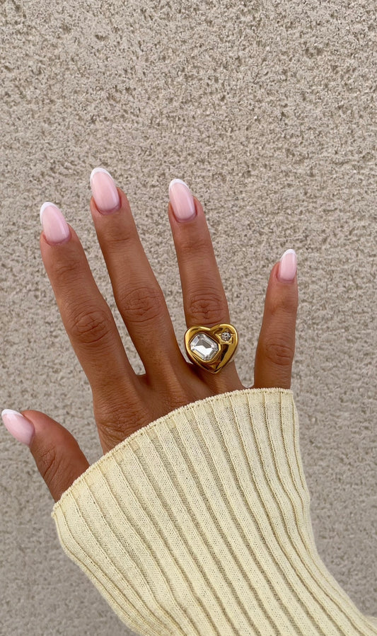 Heart shine ring