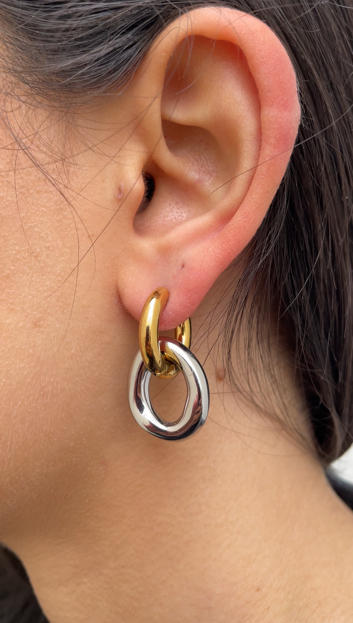 Oval x Hoops earrings