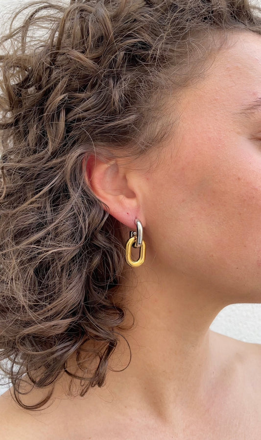 Mini oval x hoops earrings