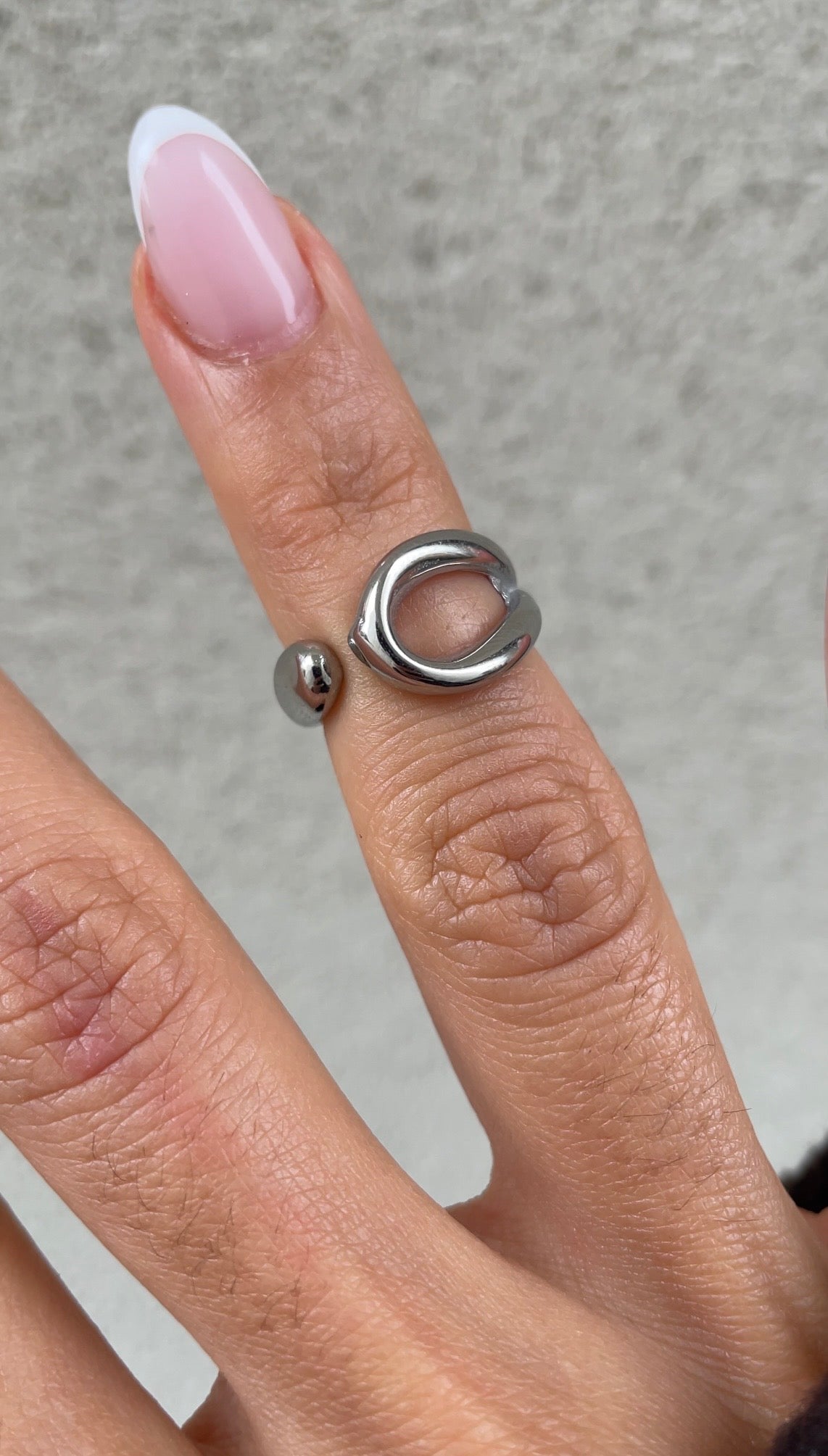 Col phalange ring