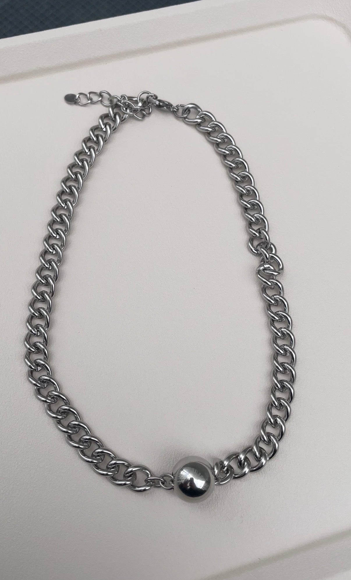 Middle Pearl necklace