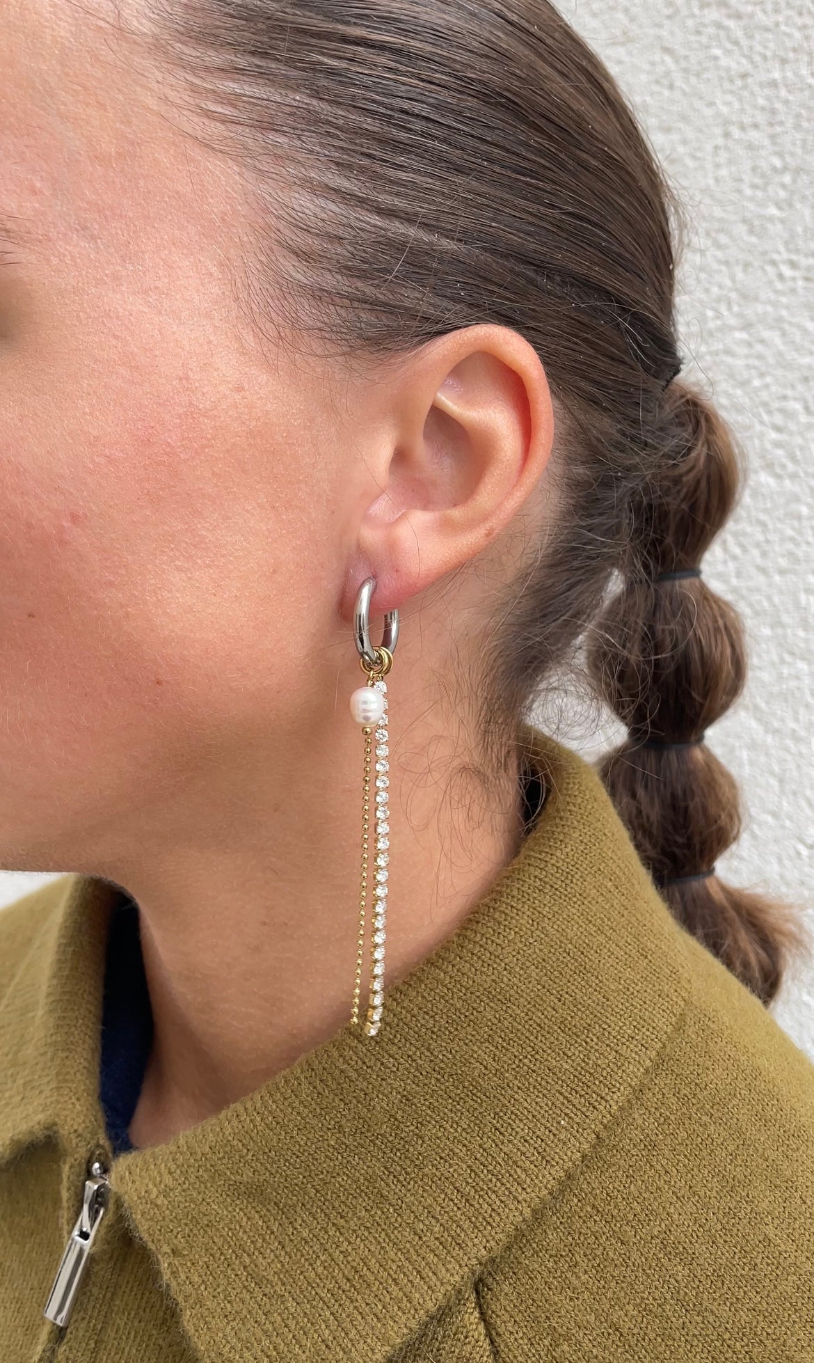 Festive earrings