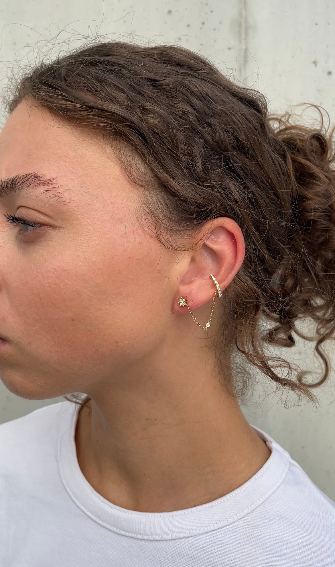 Mono ear cuff