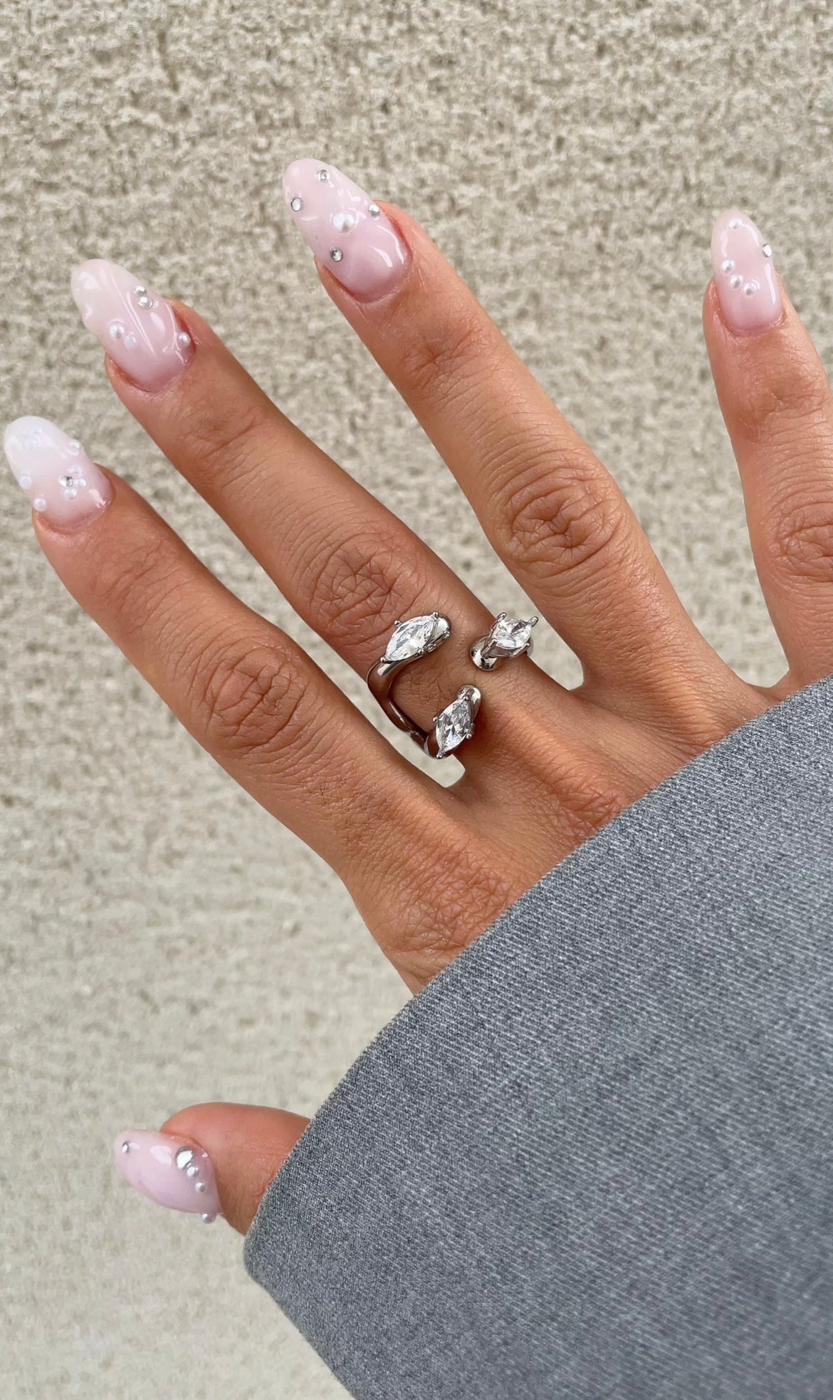 Gems crochet ring